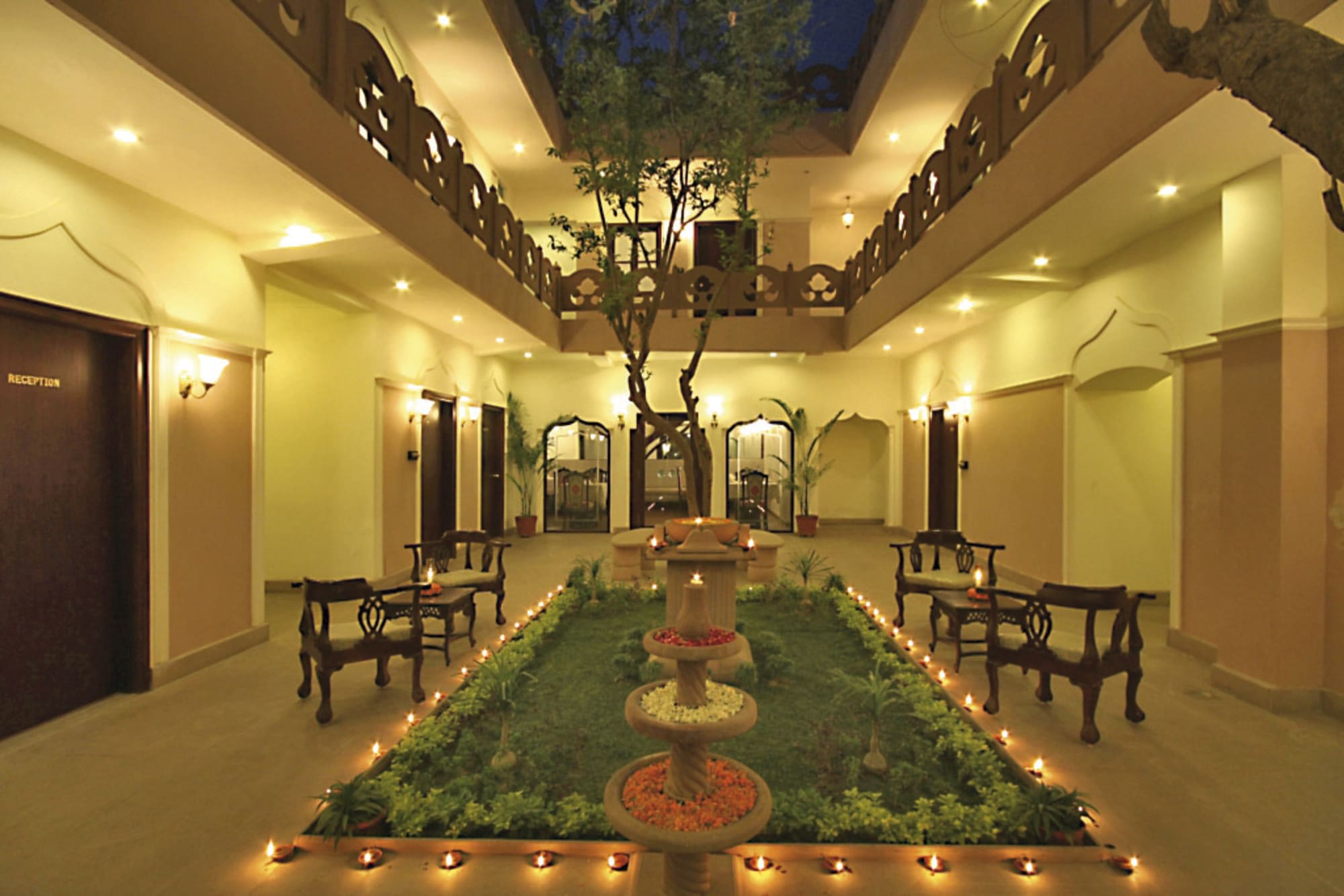 Suryauday Haveli in Varanasi: Indien Varanasi Suryauday Haveli