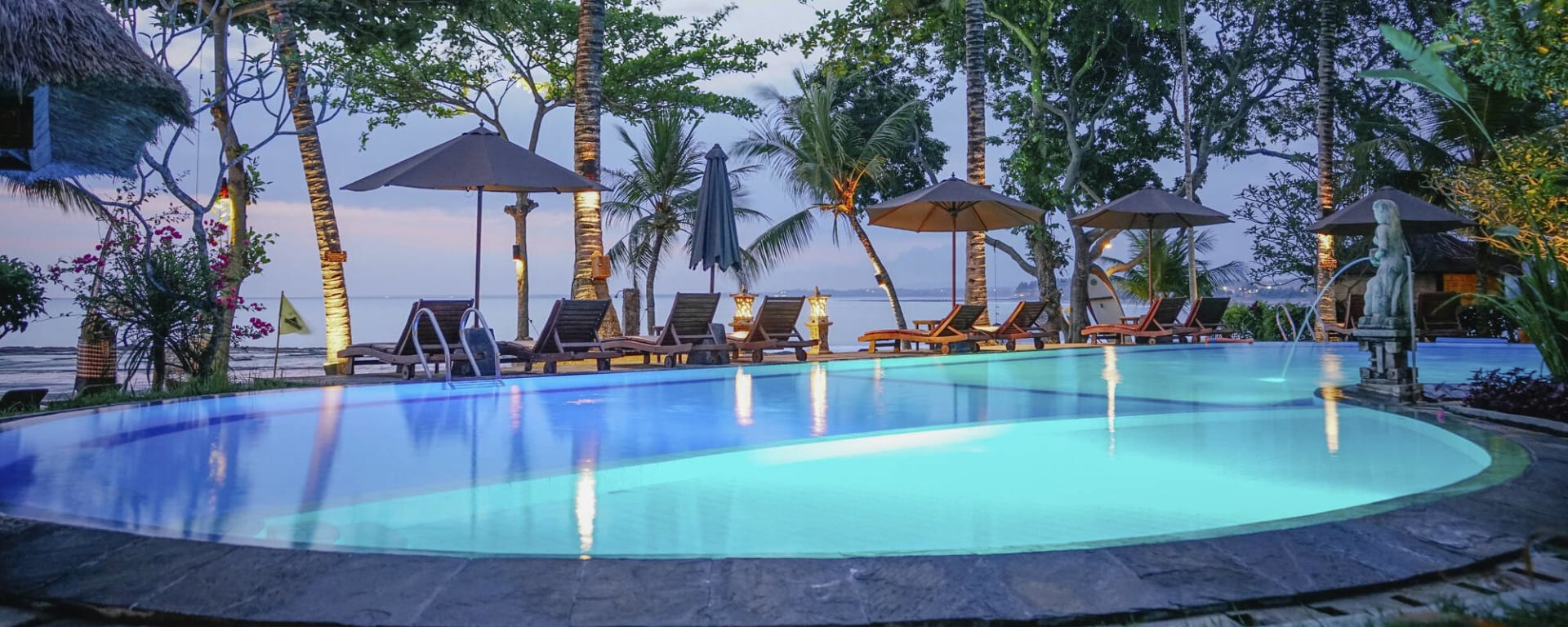 Puri Dajuma Beach Eco-Resort & Spa in West-Bali:  Puri Dajuma Cottages Pool Rama