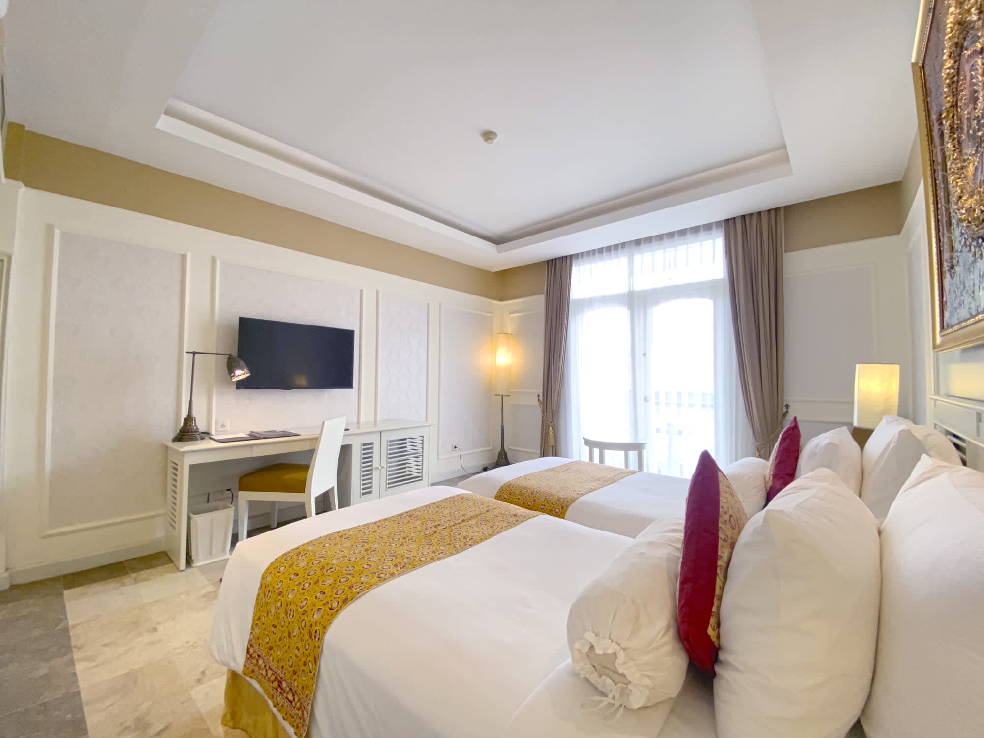 The Phoenix Hotel in Yogyakarta und Umgebung:  Deluxe Legacy Zimmer