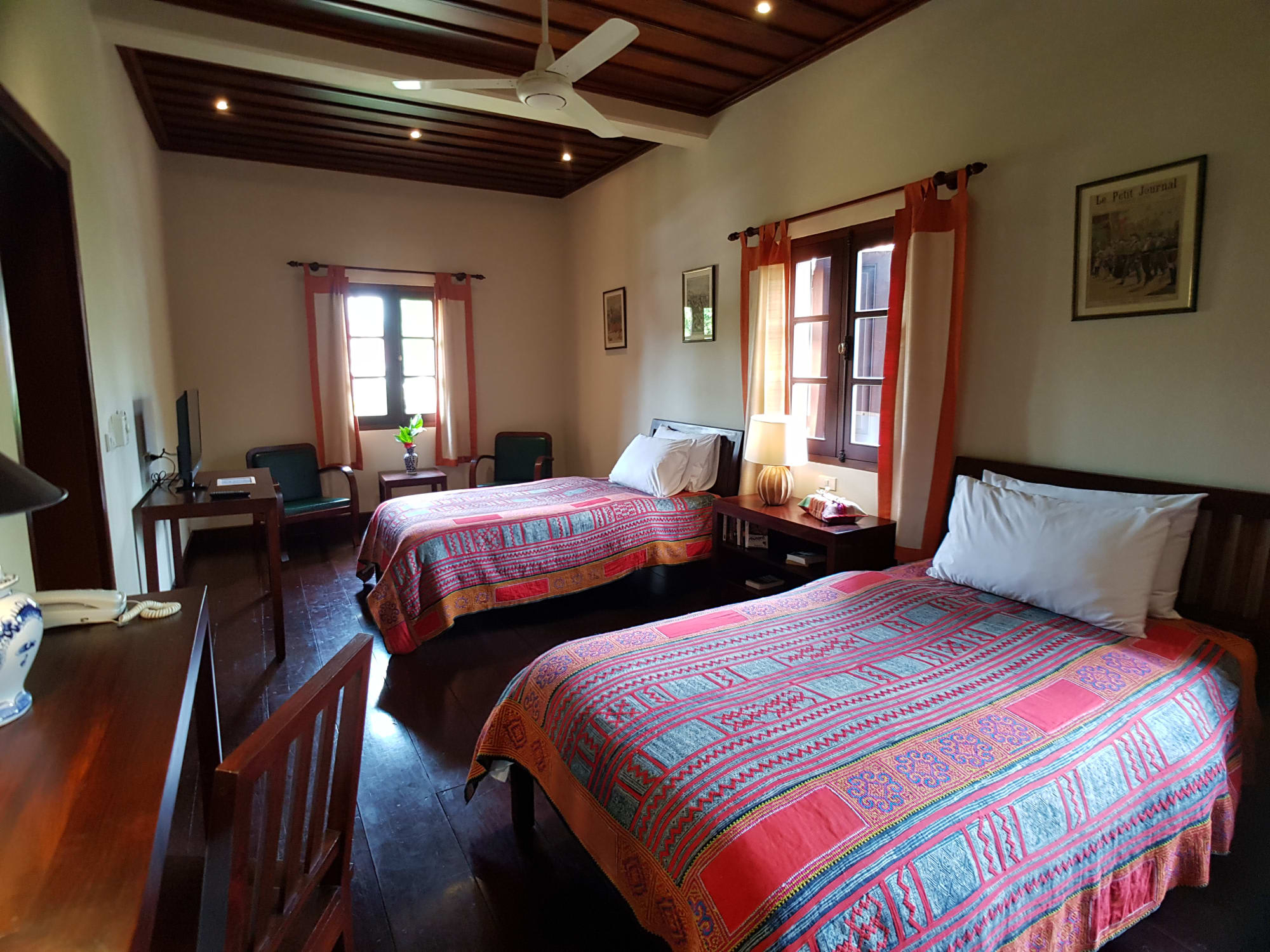 Villa Maydou in Luang Prabang:  Traditional Deluxe Zimmer