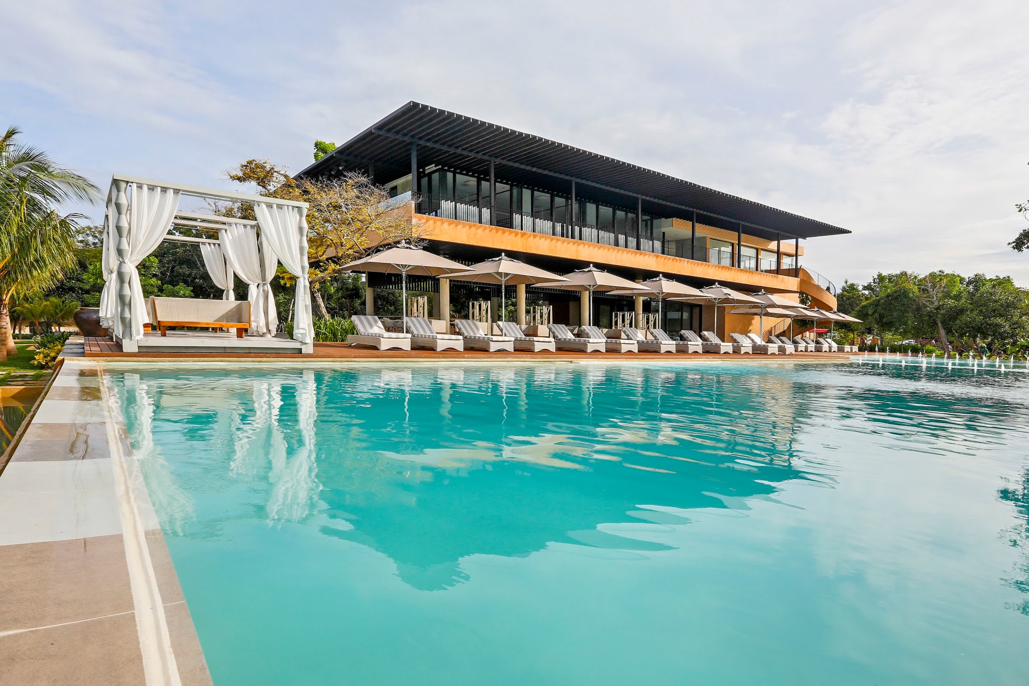 Amorita Resort in Bohol:  Amorita Resort Pool