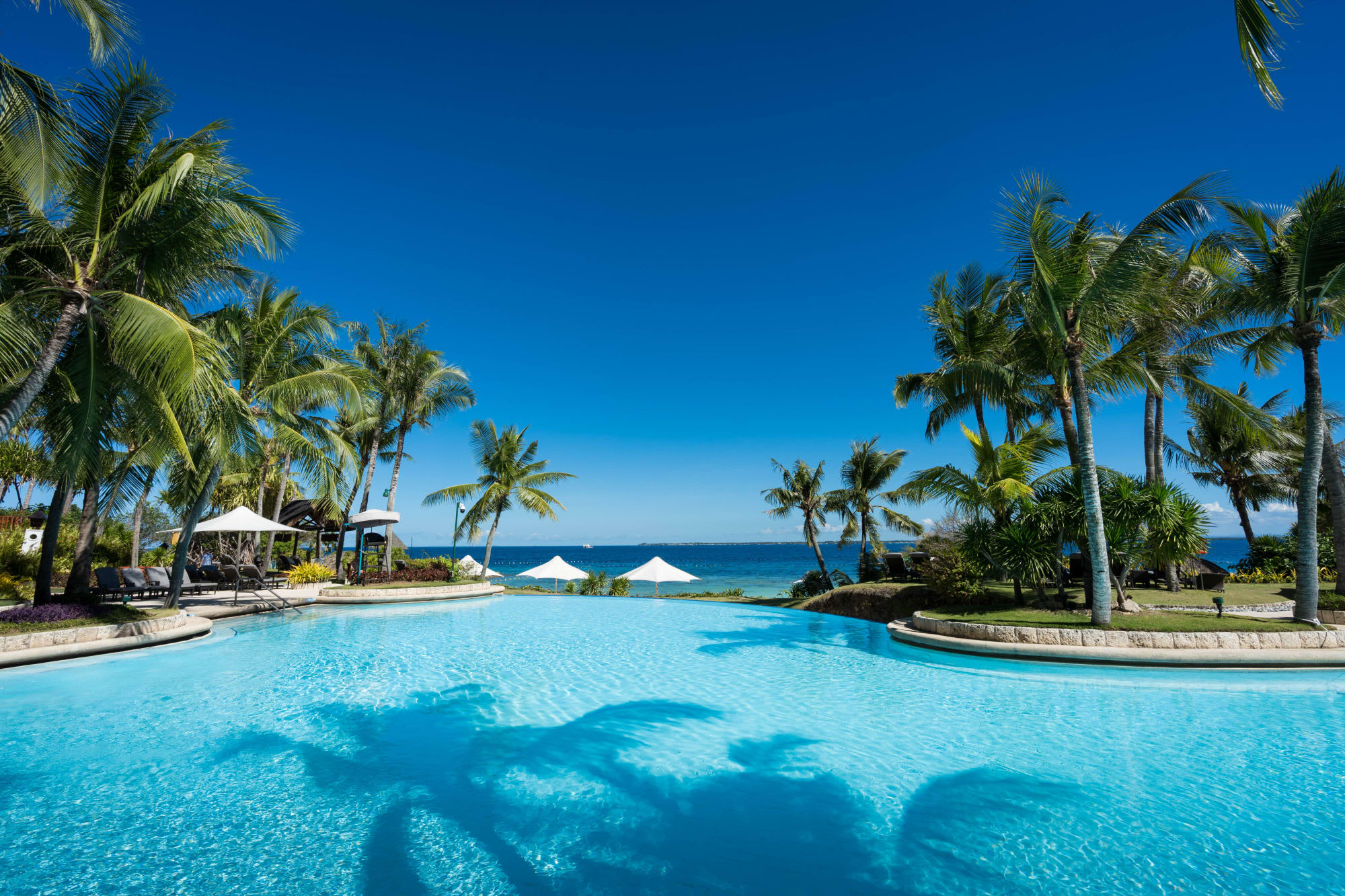 Shangri-La Mactan Resort & Spa in Cebu: Philippinen Shangri-Las Mactan Resort and Spa Pool
