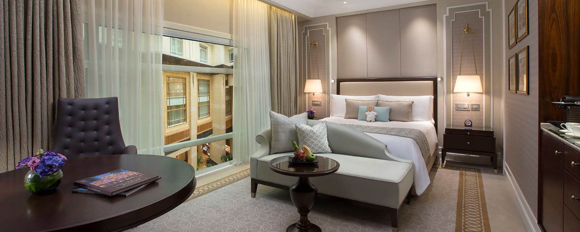 The Fullerton Hotel in Singapur: Singapur The Fullerton Hotel Premier Courtyard King Room