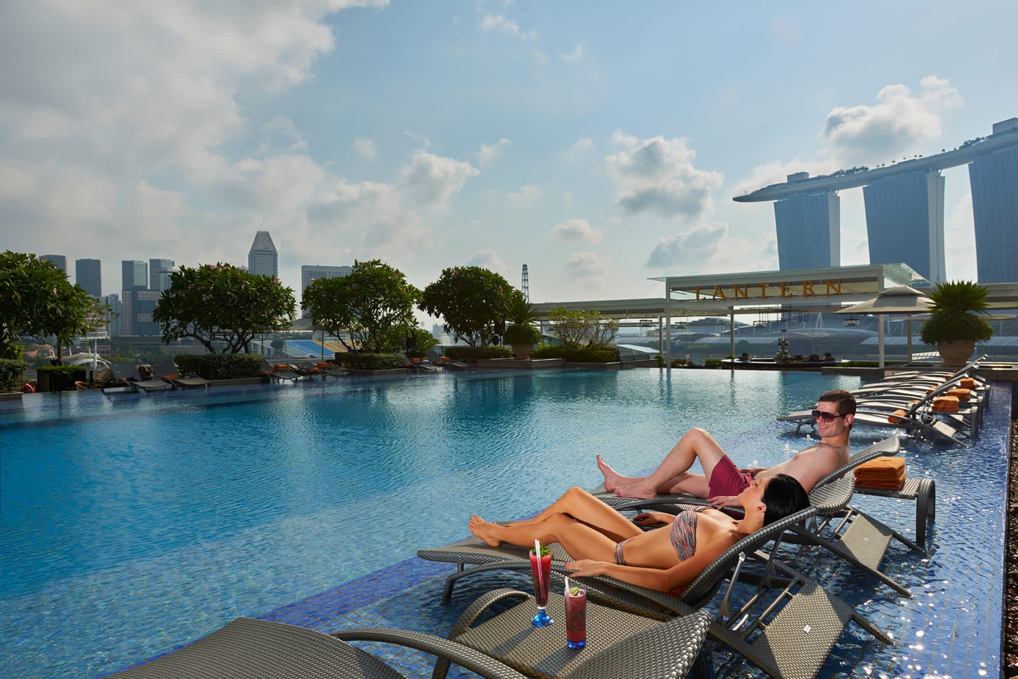 The Fullerton Bay Hotel in Singapur: The Fullerton Bay Rooftop Infinity Pool