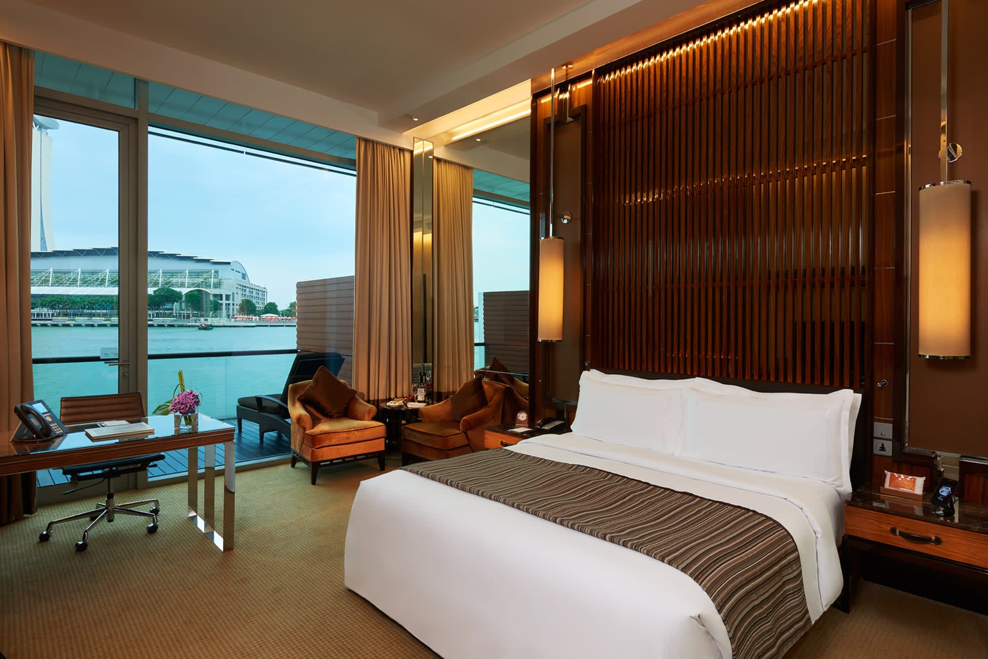 The Fullerton Bay Hotel in Singapur: The Fullerton Bay Premier Bay View Room