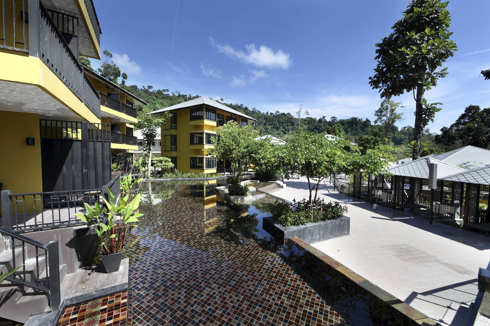 Moracea by Khao Lak Resort:  Thailand Moracea by Khao Lak Hibiscus Pool Access
