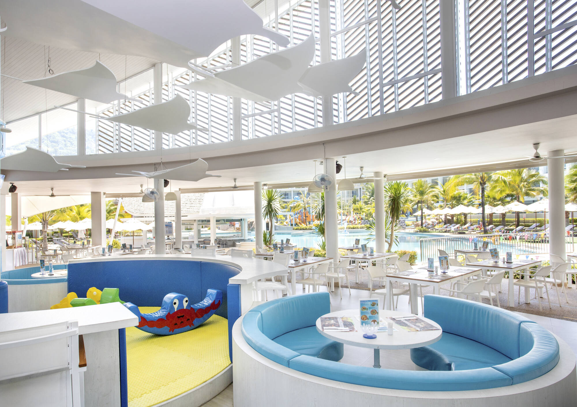 The Sands Khao Lak by Katathani: Manta Ray Bistro