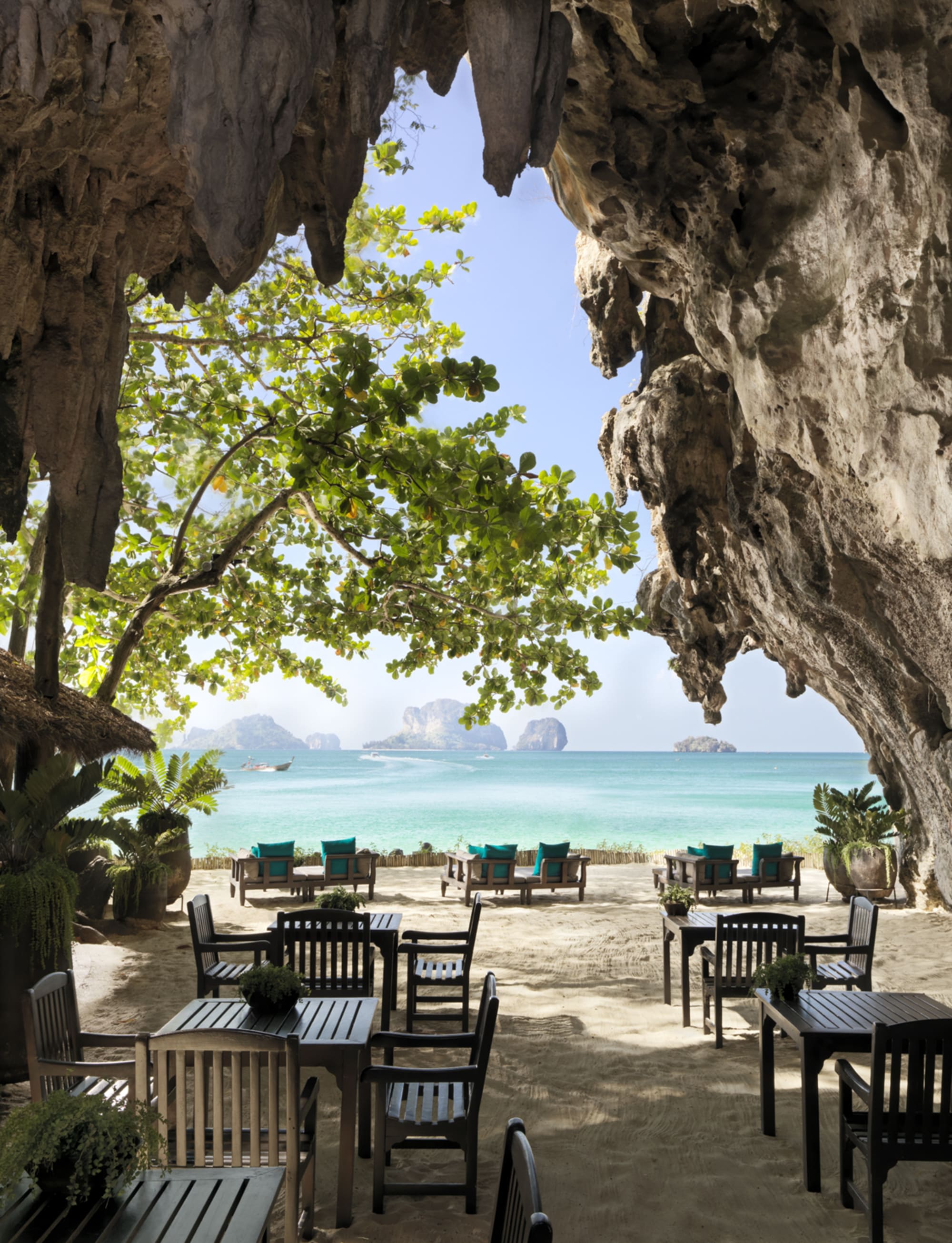 Rayavadee in Krabi: Krabi, Rayavadee Restaurant The Grotto