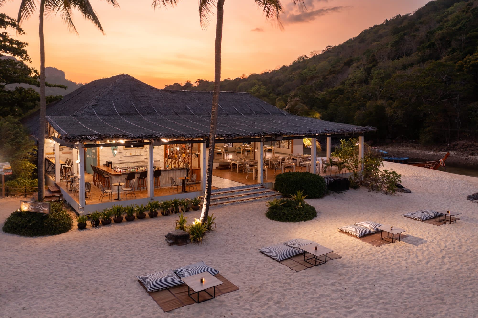 SAii Phi Phi Island Village in Ko Phi Phi:  SAii Phi Phi Island Village - Restaurant