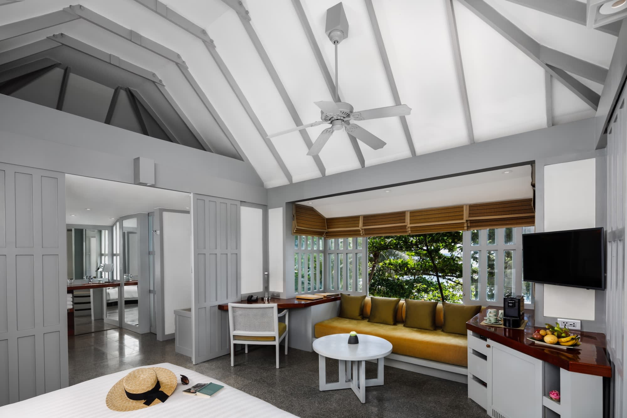 The Surin in Phuket: The Surin Phuket Deluxe Bungalow