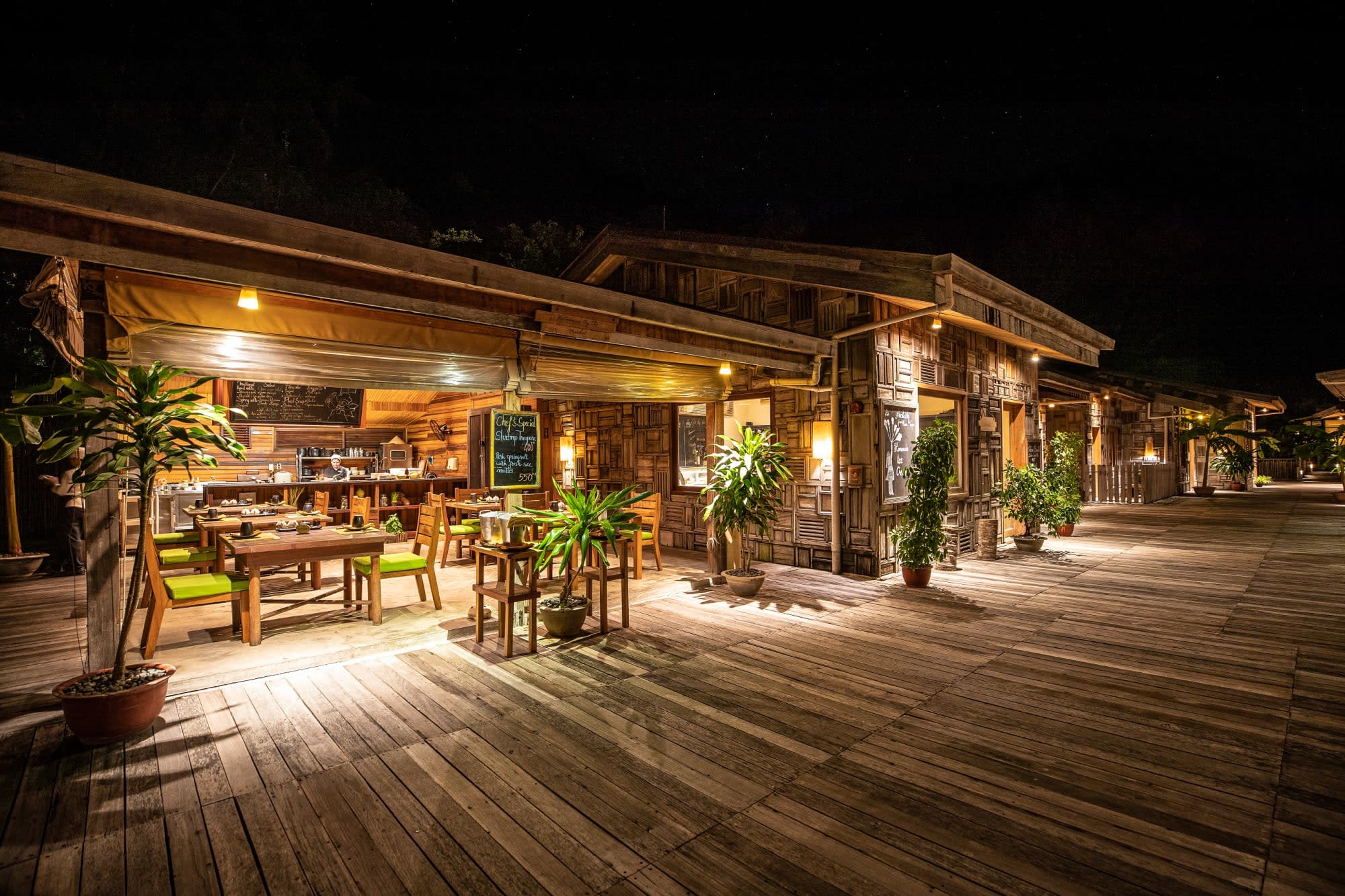 Six Senses Con Dao in Saigon: Six Senses Con Dao By The Market Restaurant