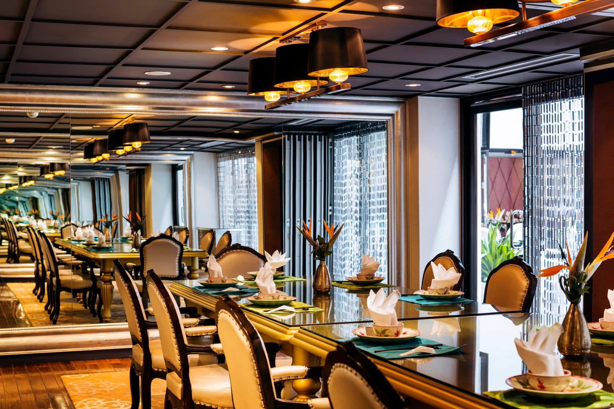 Hotel de l'Opera in Hanoi:  Hotel de l Opera Hanoi Satine Restaurant