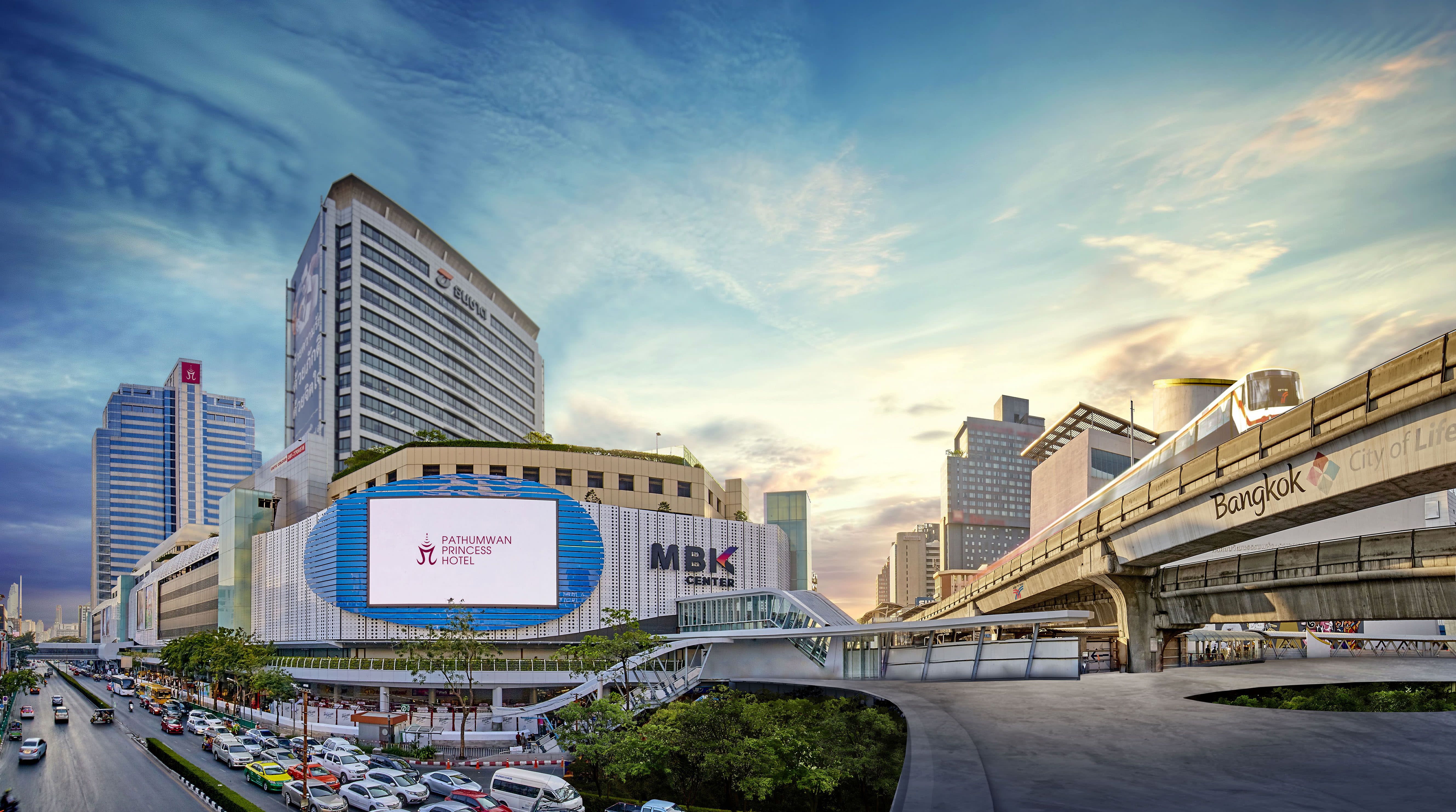 Pathumwan Princess in Bangkok: Bangkok Pathumwan Princess Hotel