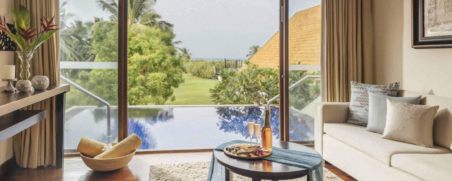 The Bay, an Uga Experience in Ostküste:  Sri Lanka Uga Bay Bay Suite Pool