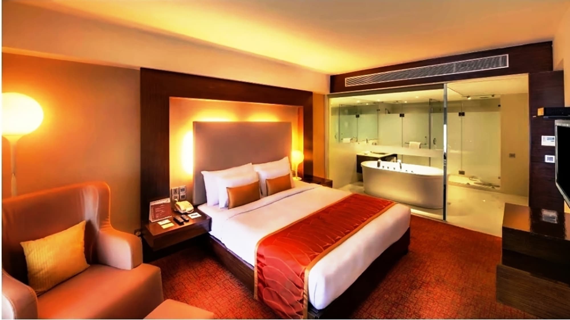 The Pride Hotel in Karnataka | Bengaluru: The Pride Hotel  Bengalore Wohnbeispiel