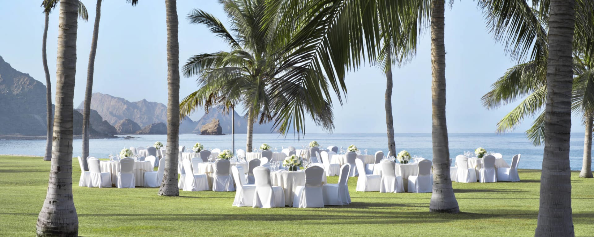 Al Bustan Palace, a Ritz-Carlton Hotel in Muscat:  Al Bustan Palace, a Ritz-Carlton Hotel