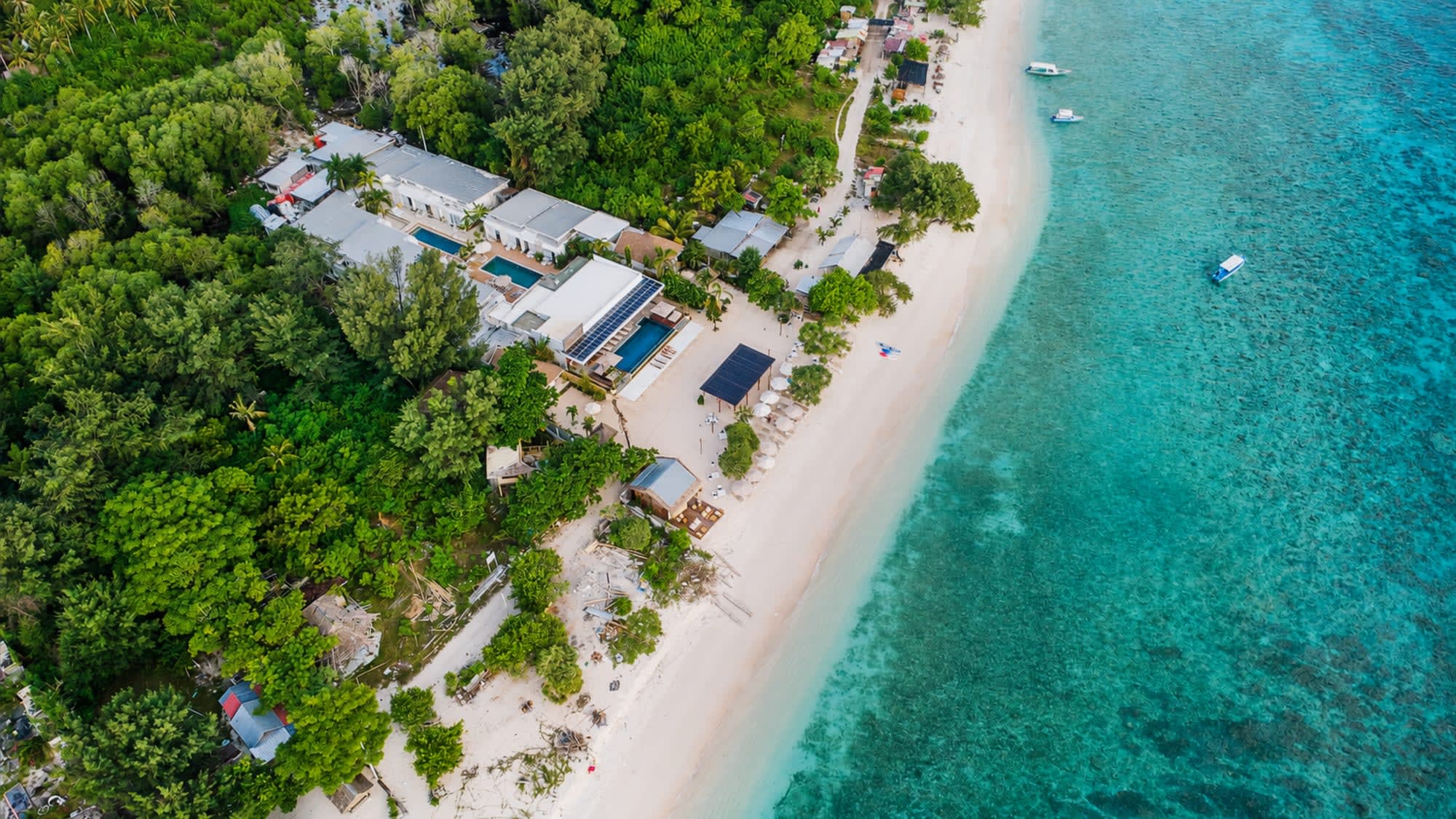 Mahamaya Resort in Gili: Strand (2)