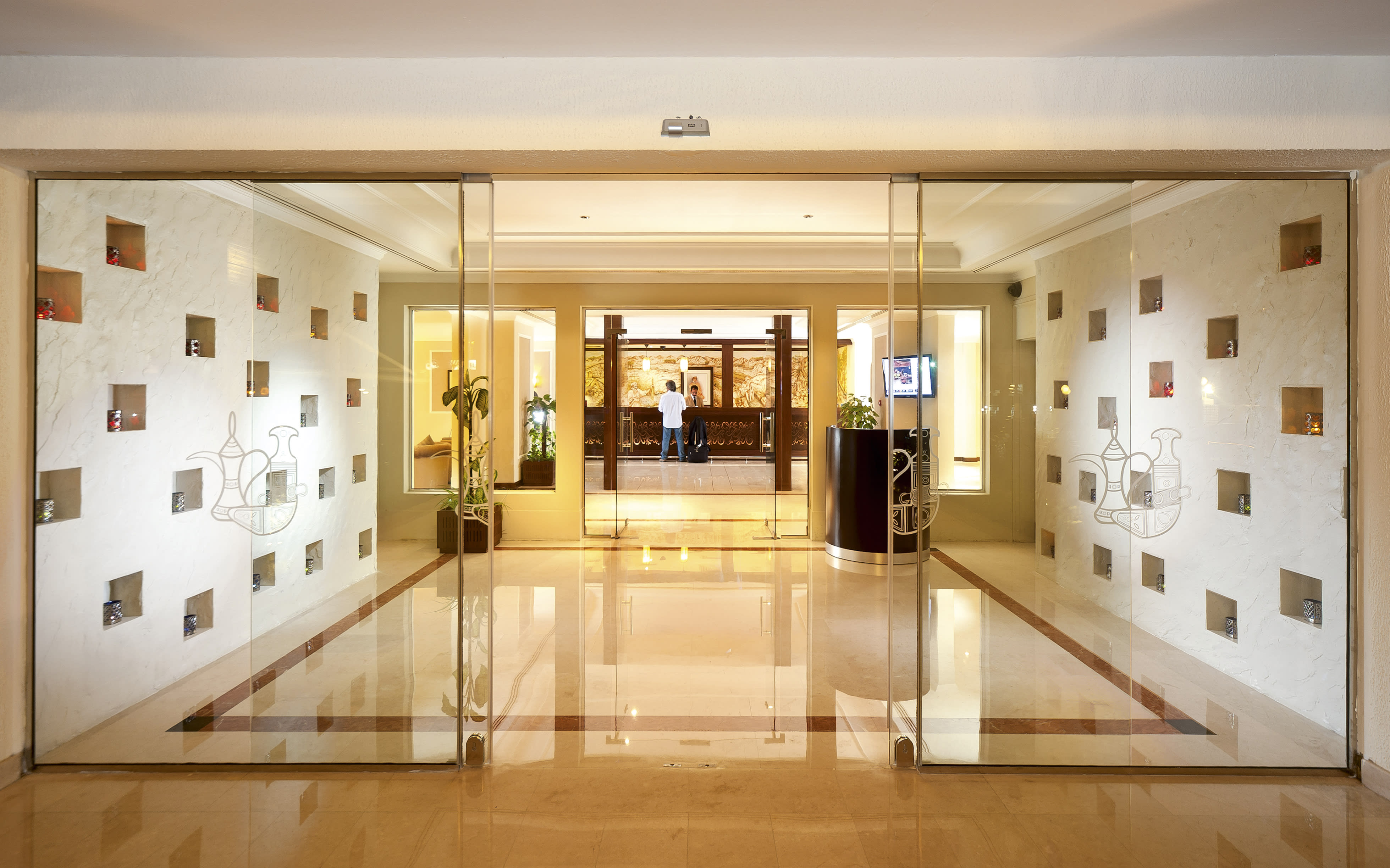 Al Falaj Hotel in Muscat:  Muscat Al Falaj Hotel Eingang