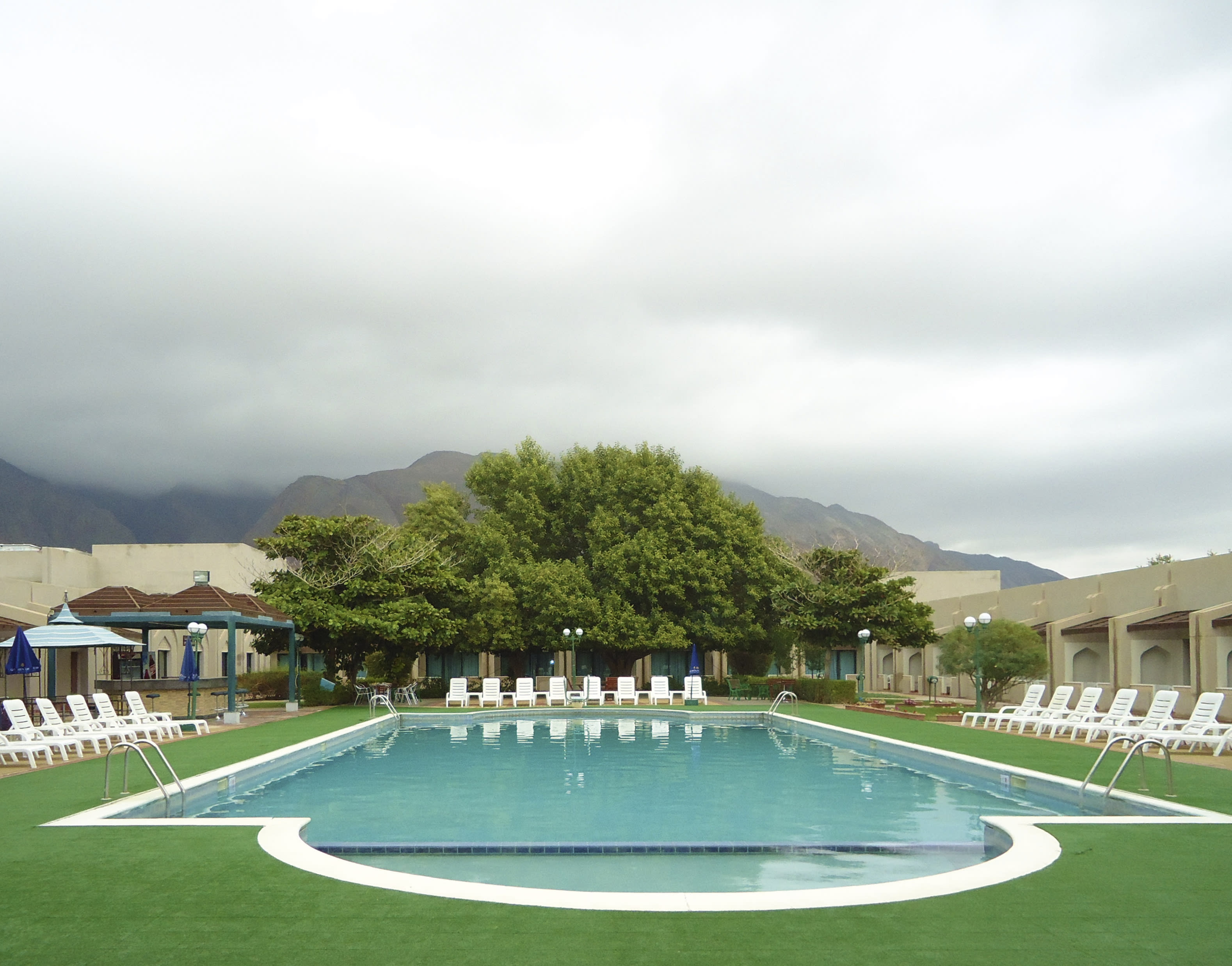Golden Tulip Nizwa Hotel in Gebirge: Nizwa Golden Tulip Hotel Pool