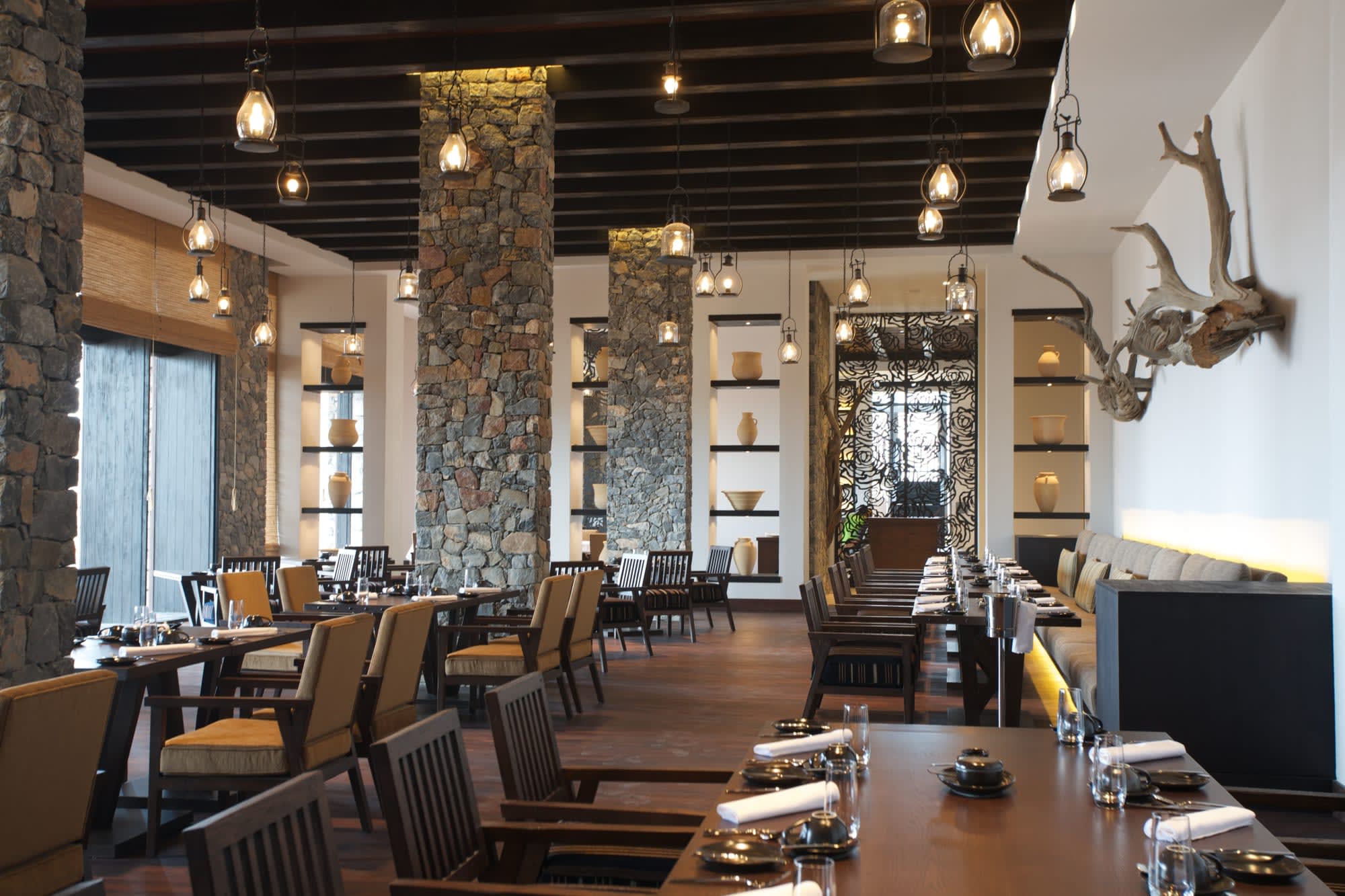 Alila Jabal Akhdar in Gebirge: Alila Jabal Akhdar Restaurant Juniper