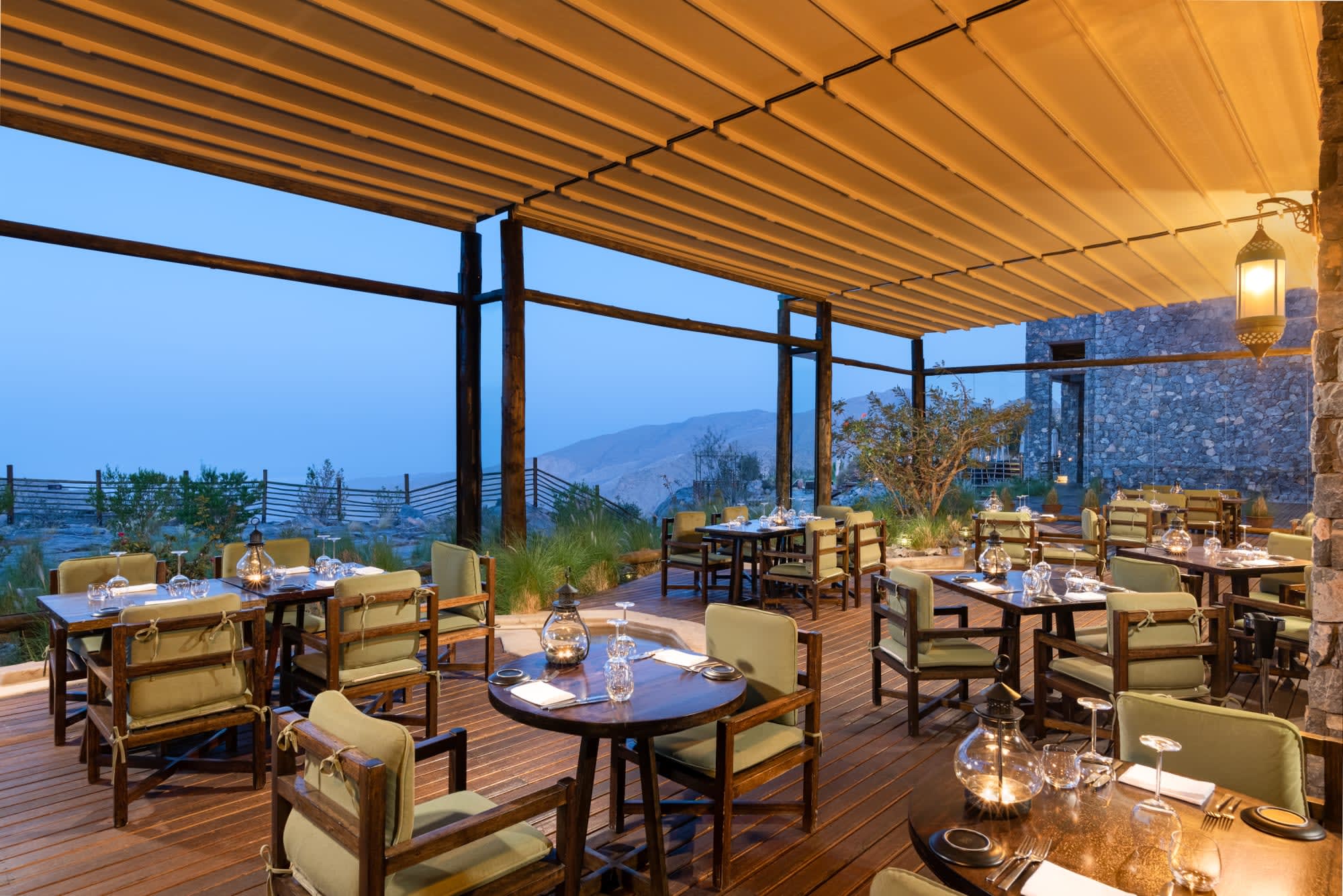 Alila Jabal Akhdar in Gebirge: Alila Jabal Akhdar Restaurant Juniper