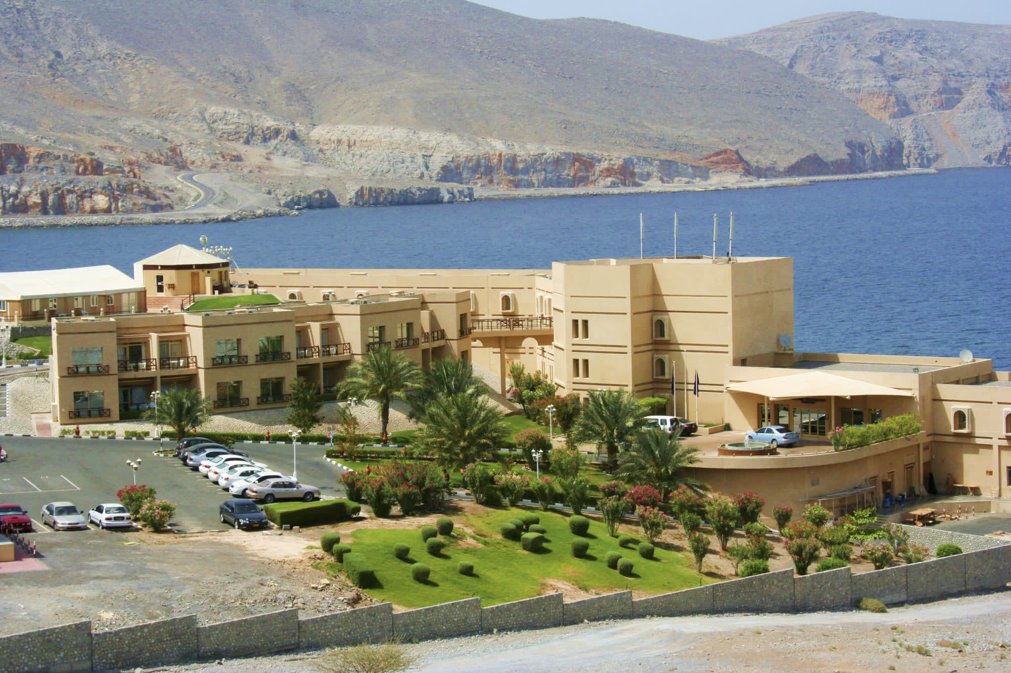 Atana Khasab in Musandam:  Atana Khasab