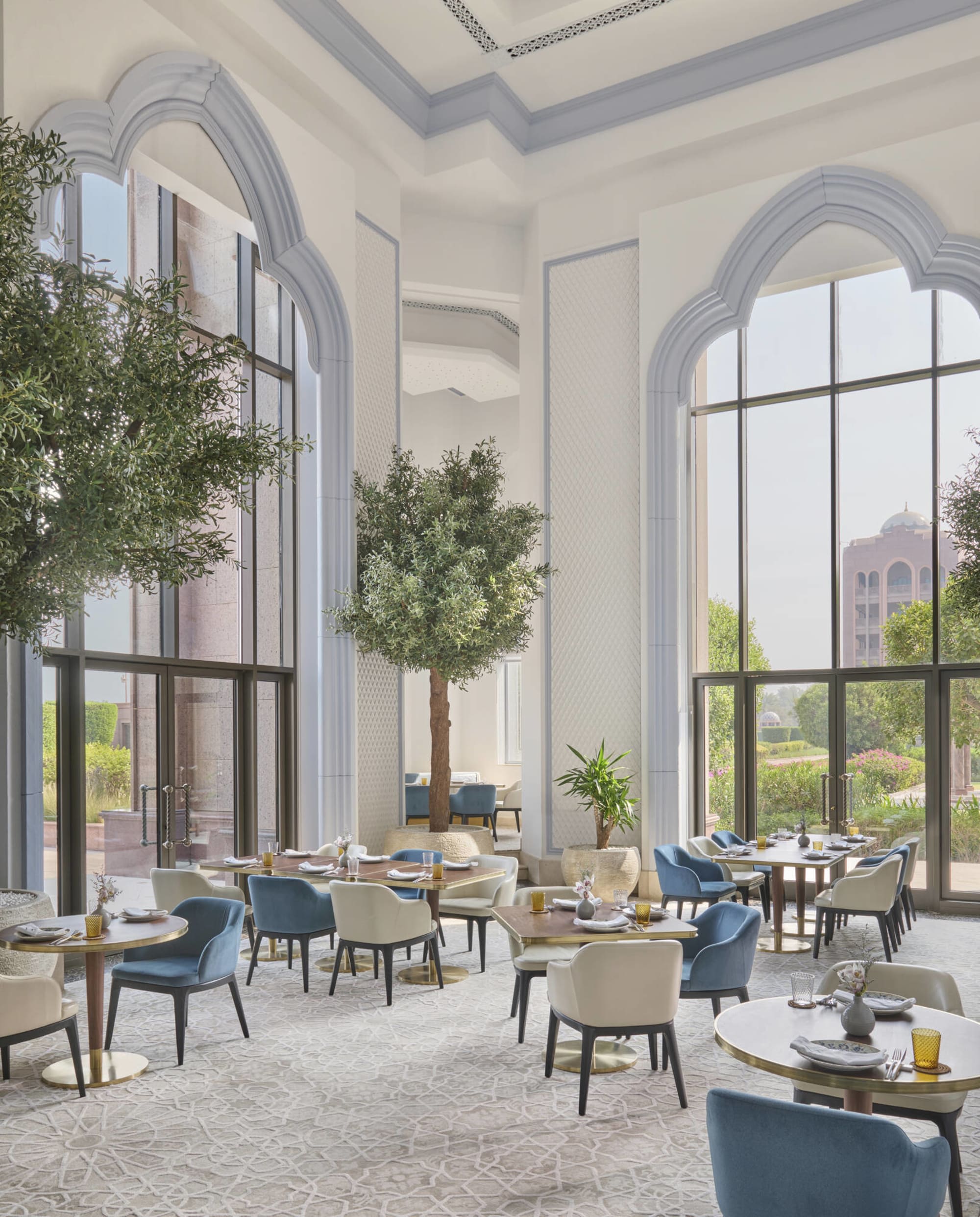 Emirates Palace in Abu Dhabi:  Emirates Palace - Restaurant Emirates Palace
