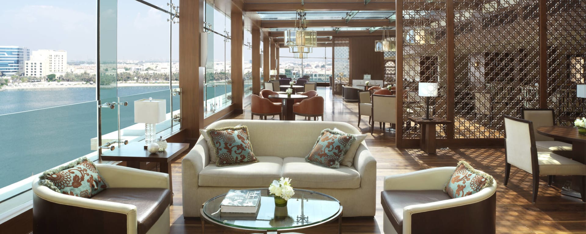 The Ritz-Carlton Abu Dhabi:  The Ritz-Carlton Abu Dhabi Grand Canal - Restaurant