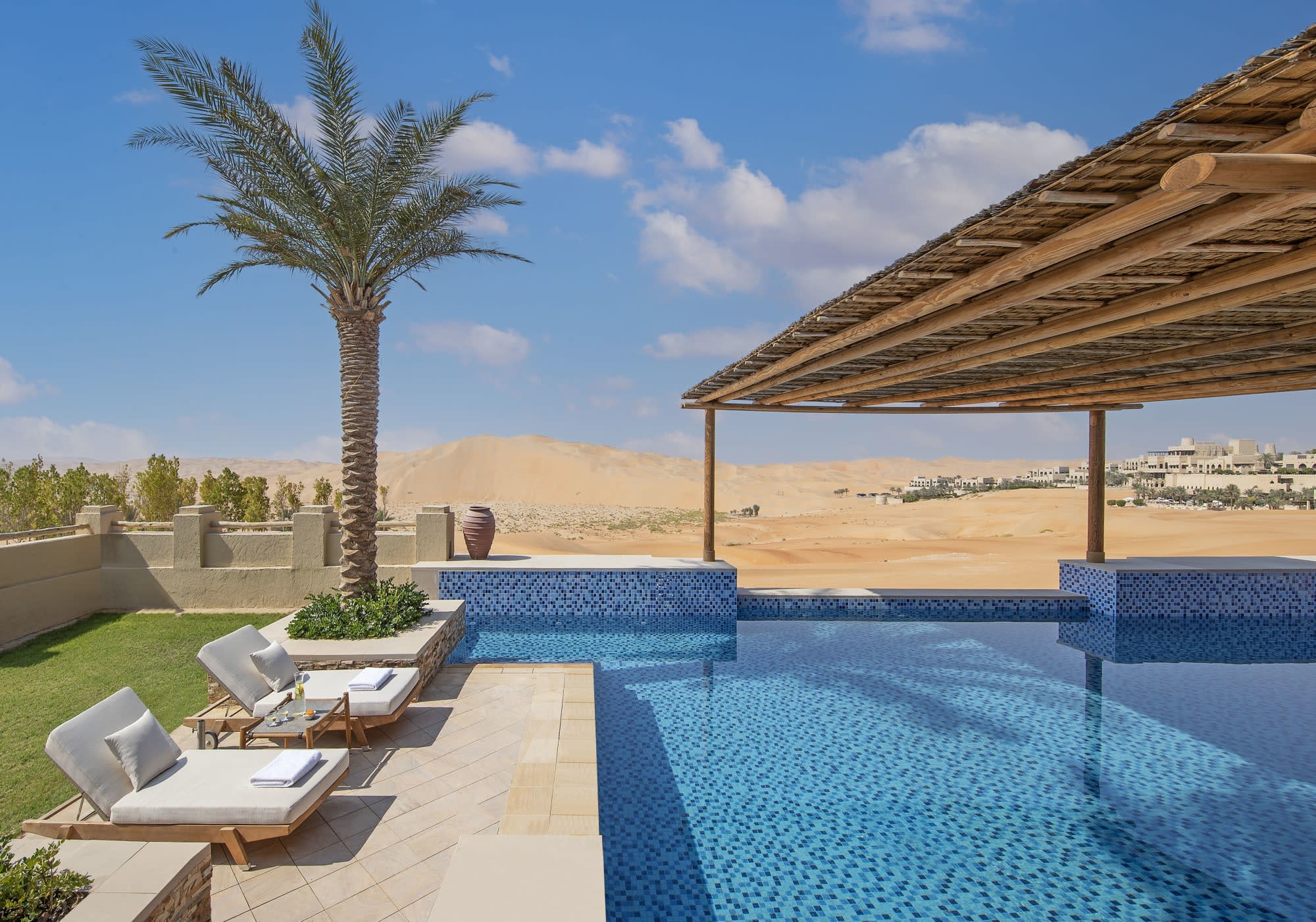 Anantara Qasr Al Sarab Desert Resort in Abu Dhabi: Anantara Qasr Al Sarab Desert Resort