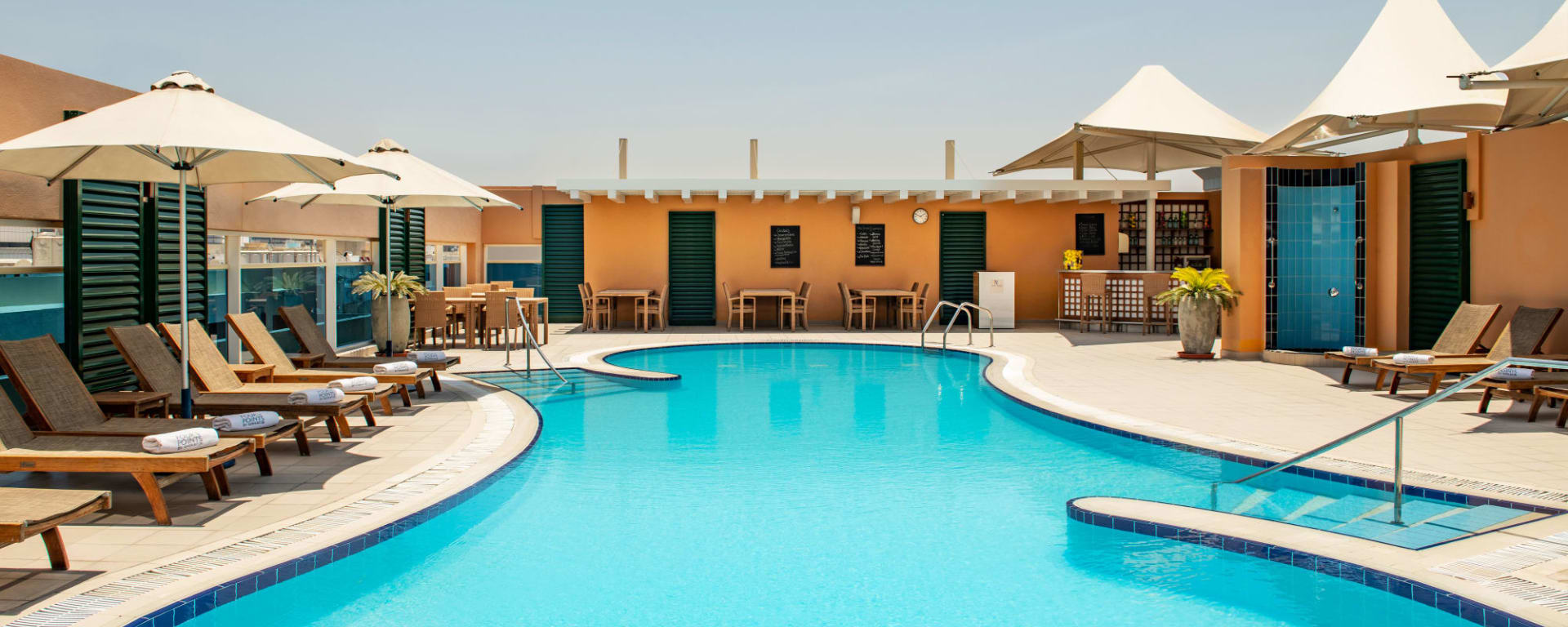 Four Points by Sheraton Bur Dubai: Four Points by Sheraton Downtown Pool