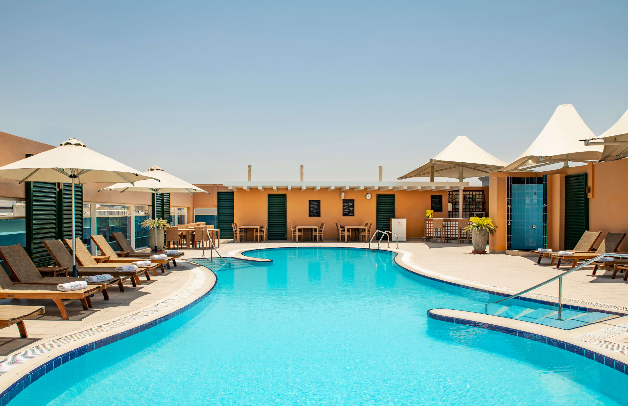 Four Points by Sheraton Bur Dubai: Four Points by Sheraton Downtown Pool