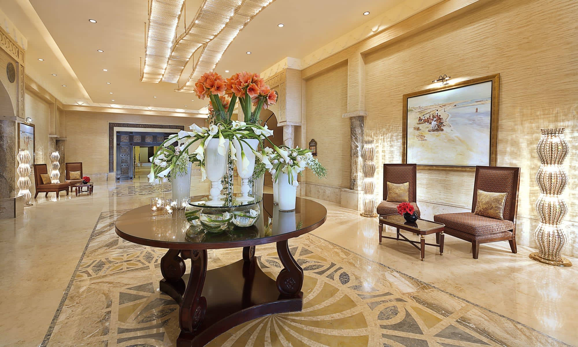 Sharq Village & Spa in Doha: Doha Sharq Village & Spa Wohnbeispiel Lobby