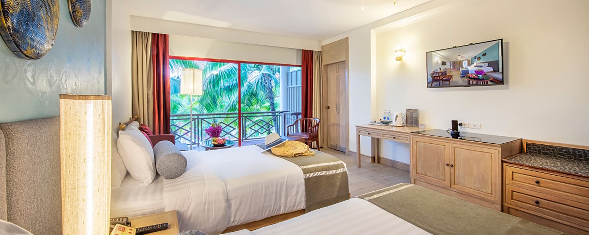 Cha Da Thai Village Resort in Krabi:  Krabi Cha Da Thai Village Resort Deluxe Zimmer