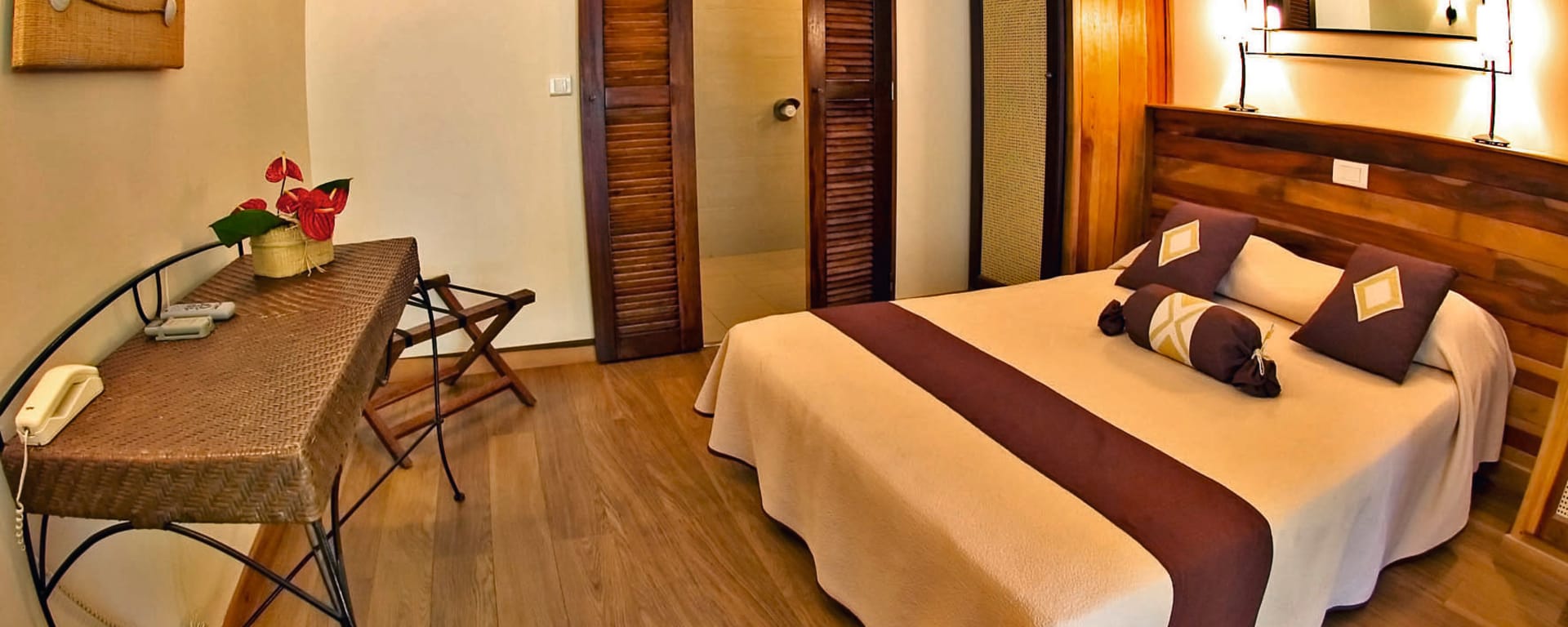 Iloha Seaview Hotel in Küstenregion: Iloha Seaview Hotel Wohnbeispiel