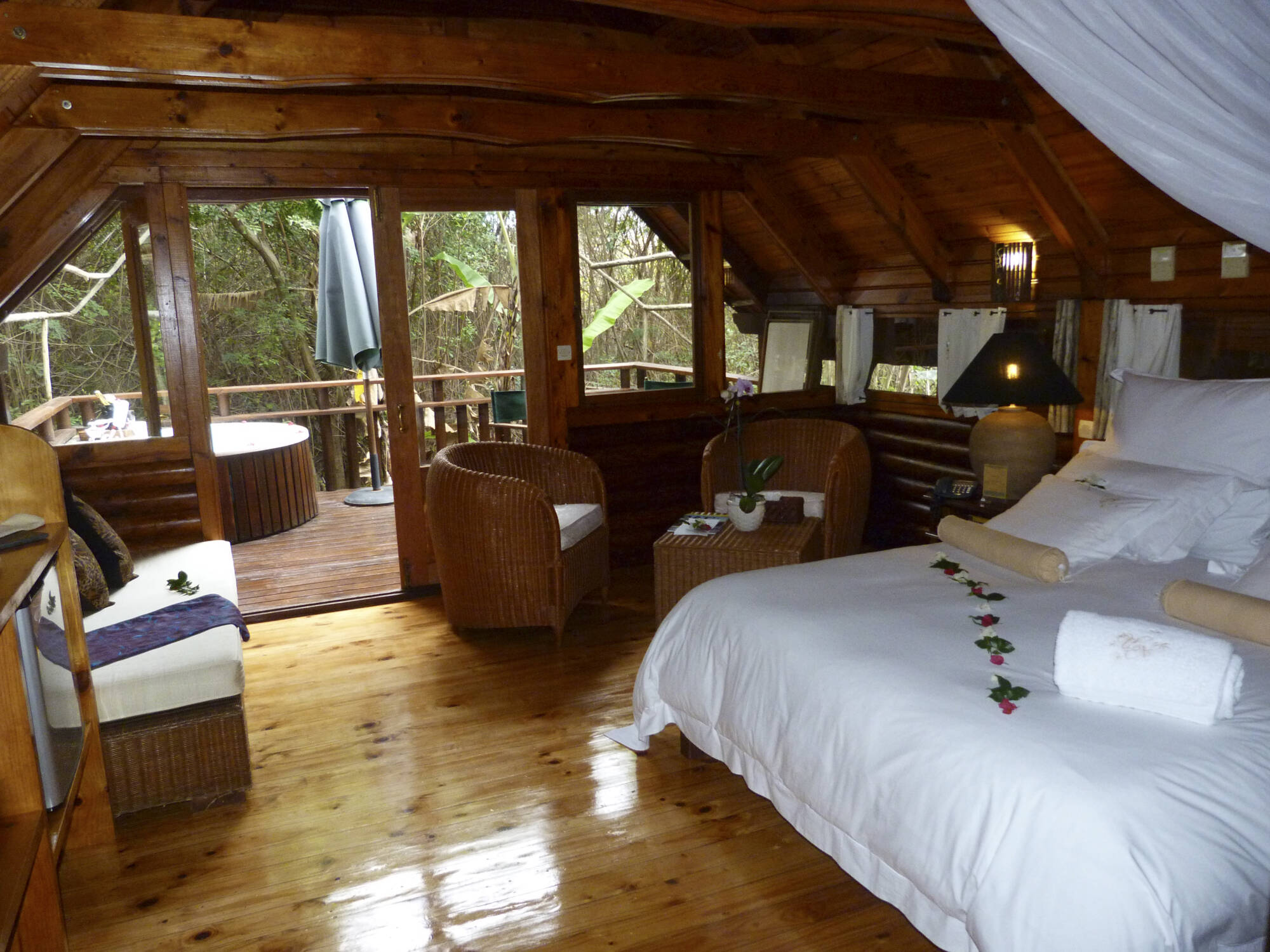 Lodge Roche Tamarin & Spa in Küstenregion: Reunion Lodge Roche Tamarin & Spa Wohnbeispiel Deluxe