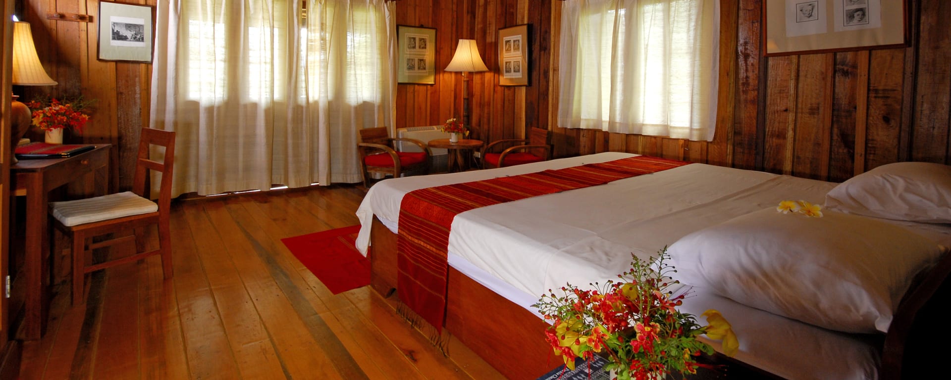 La Folie Lodge Resort in Pakse:  Pakse La Folie Lodge Resort Wohnbeispiel