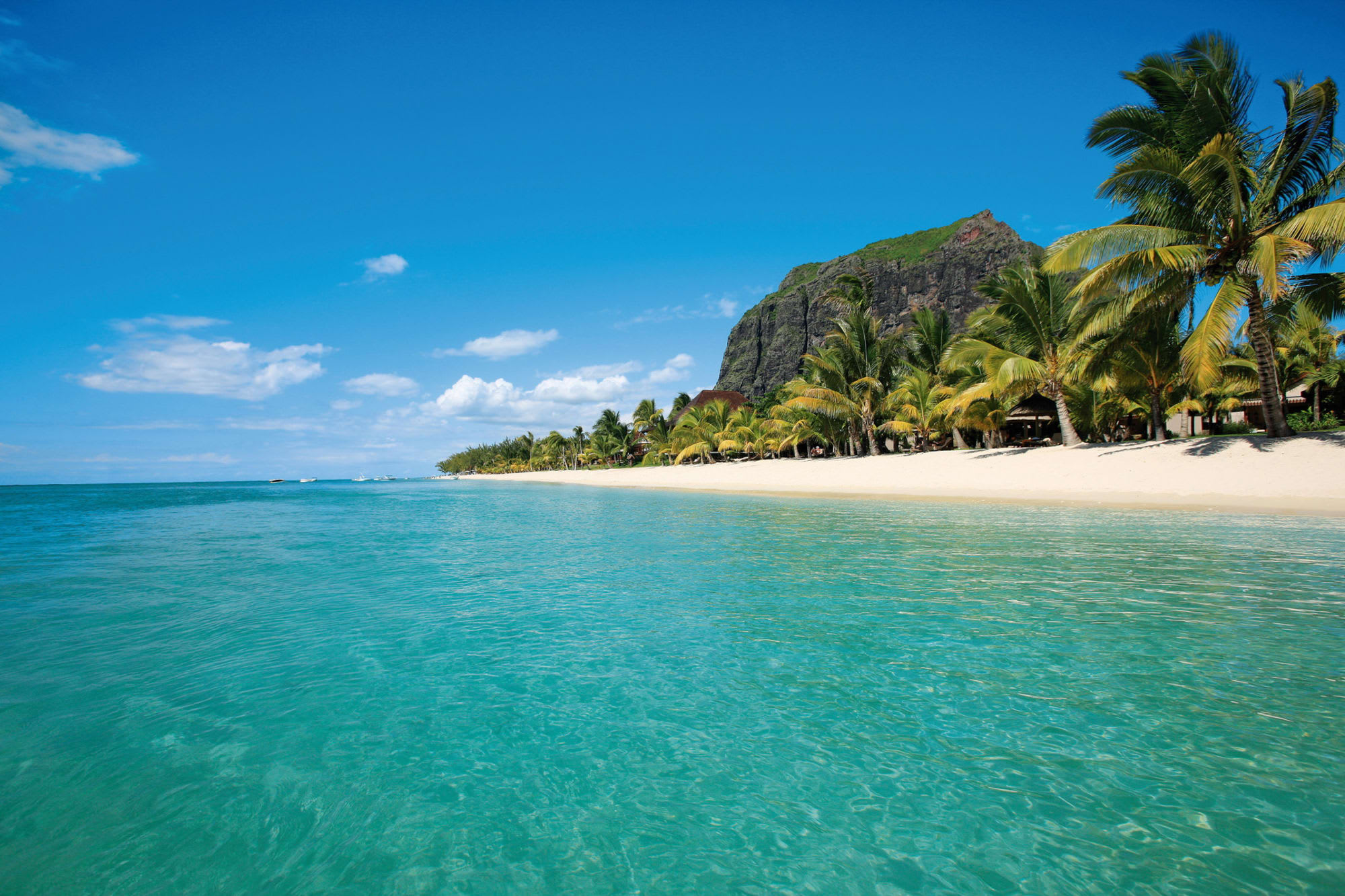 LUX* Le Morne in Süd | Südwesten:  Mauritius LUX Le Morne Strand