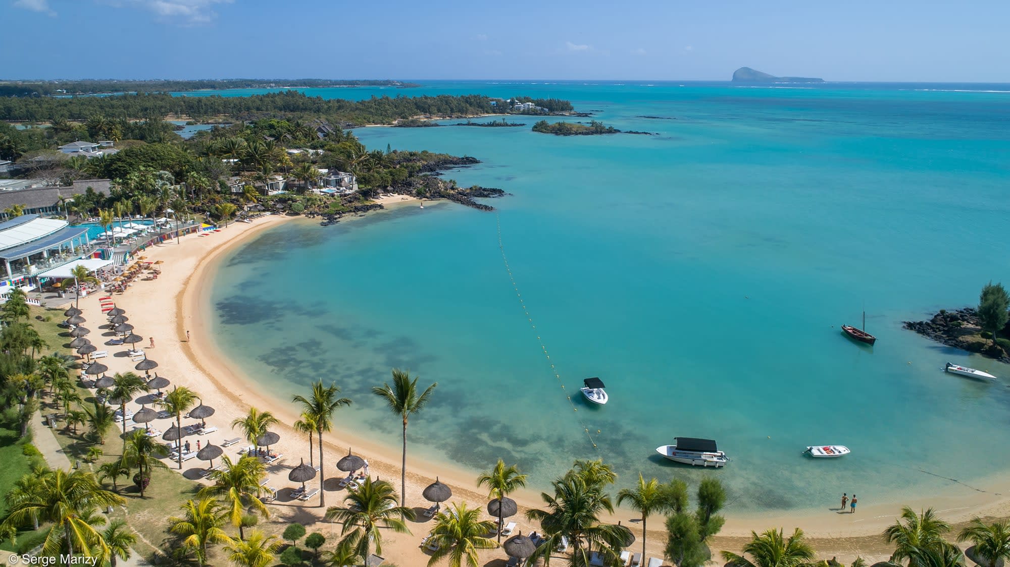 LUX* Grand Gaube in Nord | Nordwesten:  Mauritius LUX Grand Gaube Strand