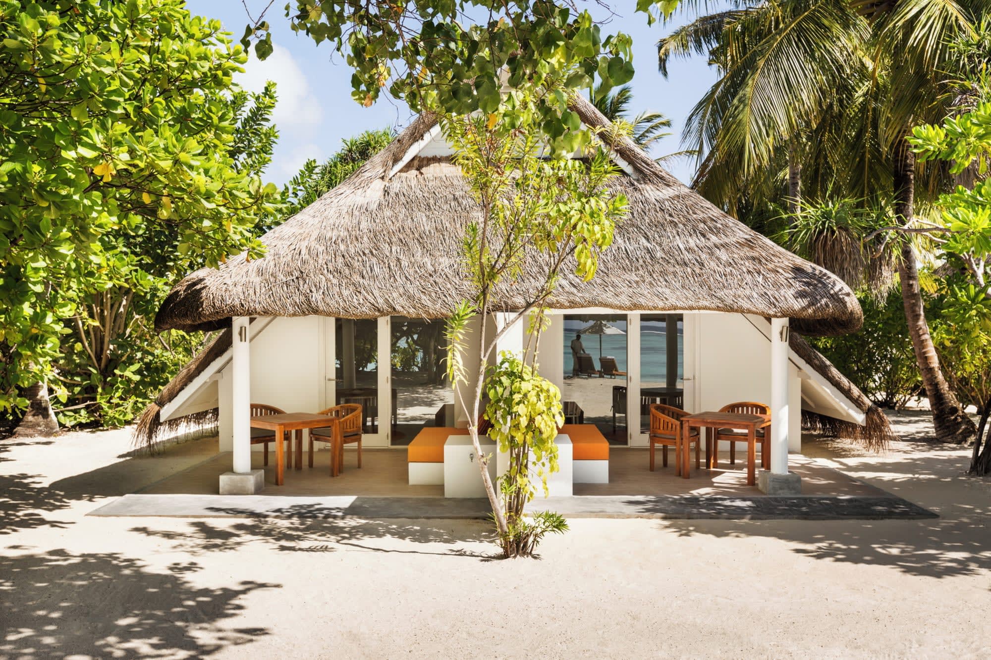 LUX* South Ari Atoll in Malediven: Lux Ari Atoll - Beach Pavillion