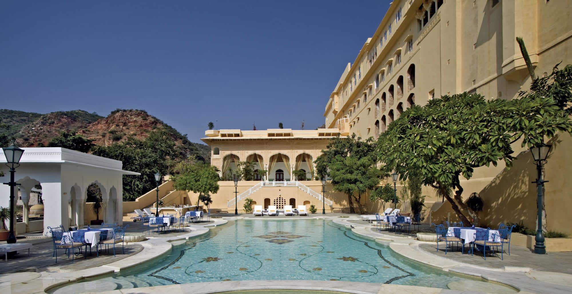 Samode Palace in Jaipur & Umgebung:  Indien Samode Palace Pool
