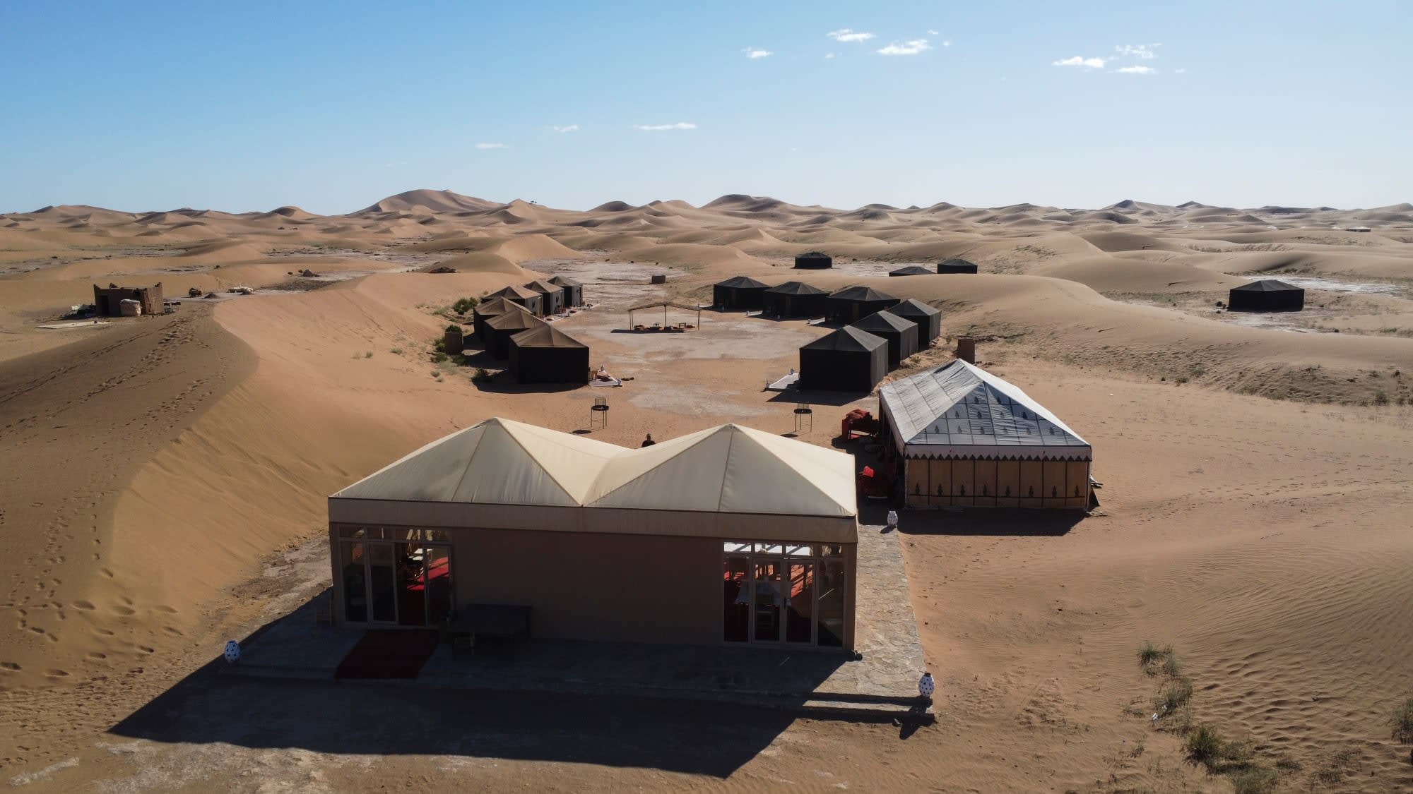 Torza Sahara Erg Chegaga Luxury Camp in Sahara Wüste | Drâa-Tal:  Marokko Sahara Erg Chegaga Luxury Camp 