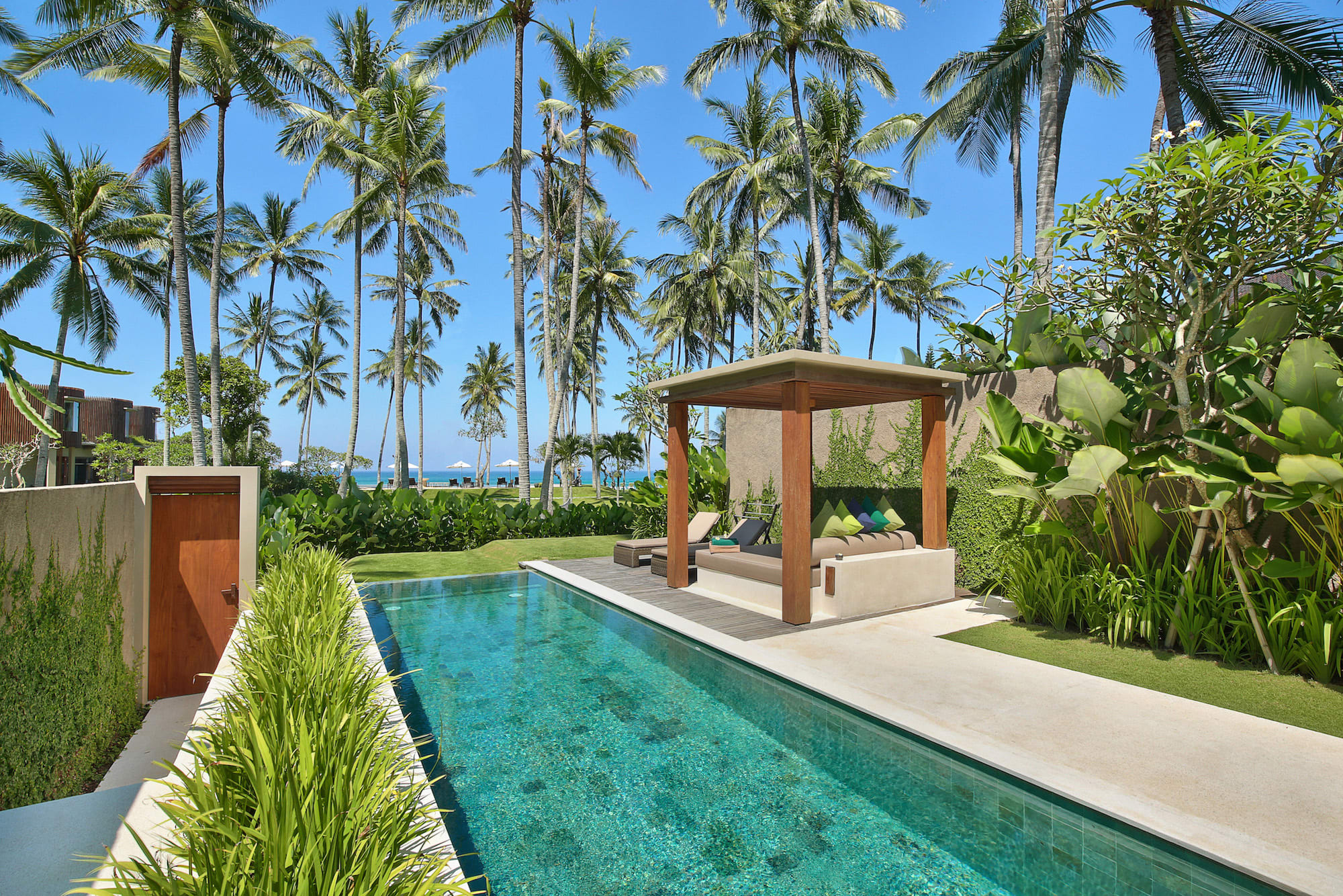 Candi Beach Resort & Spa in Ost-Bali | Sidemen: Candi Beach Resort and Spa Luxus Pool
