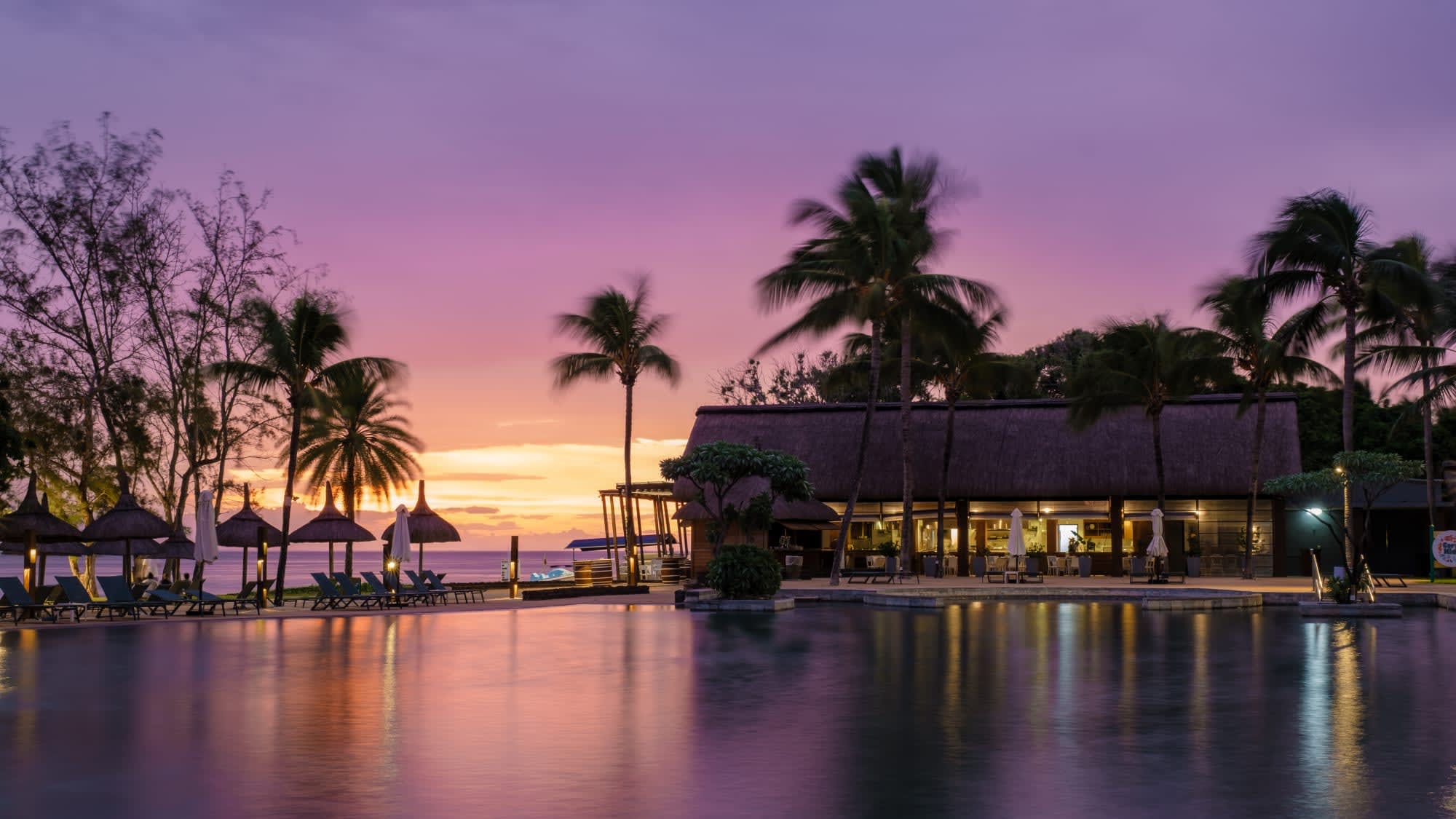 Outrigger Mauritius Beach Resort in Süd | Südwesten: Outrigger Mauritius Beach Resort - Edgewater Restaurant
