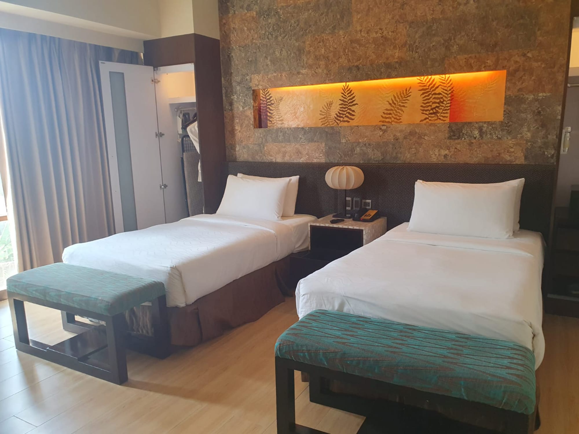 The Bellevue Resort in Bohol: The Bellevue Resort
