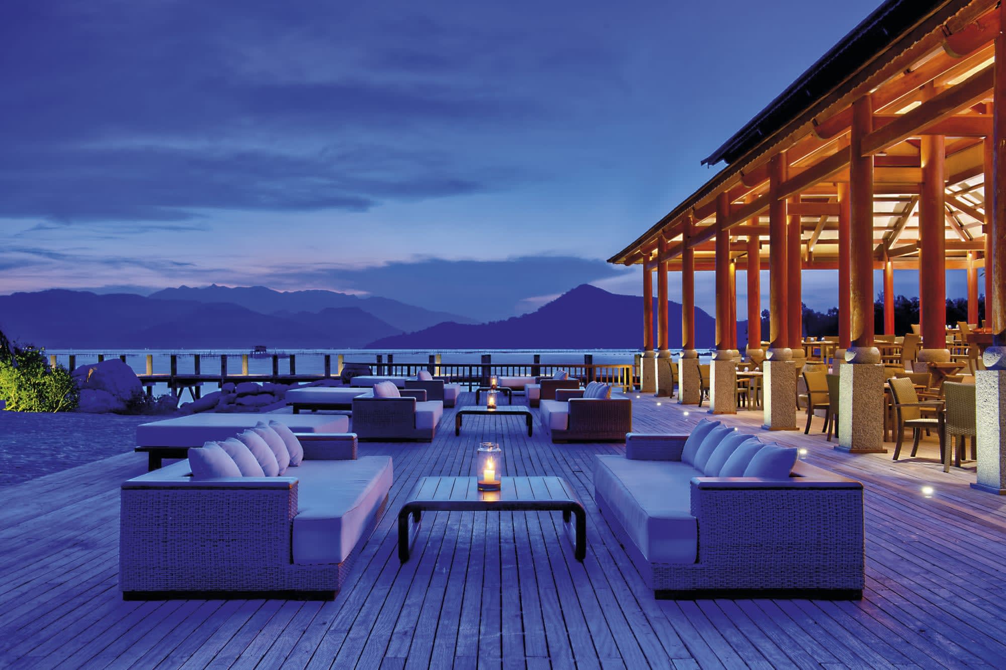 L'Alya Ninh Van Bay in Nha Trang:  Vietnam L Alya Ninh Van Bay Restaurant