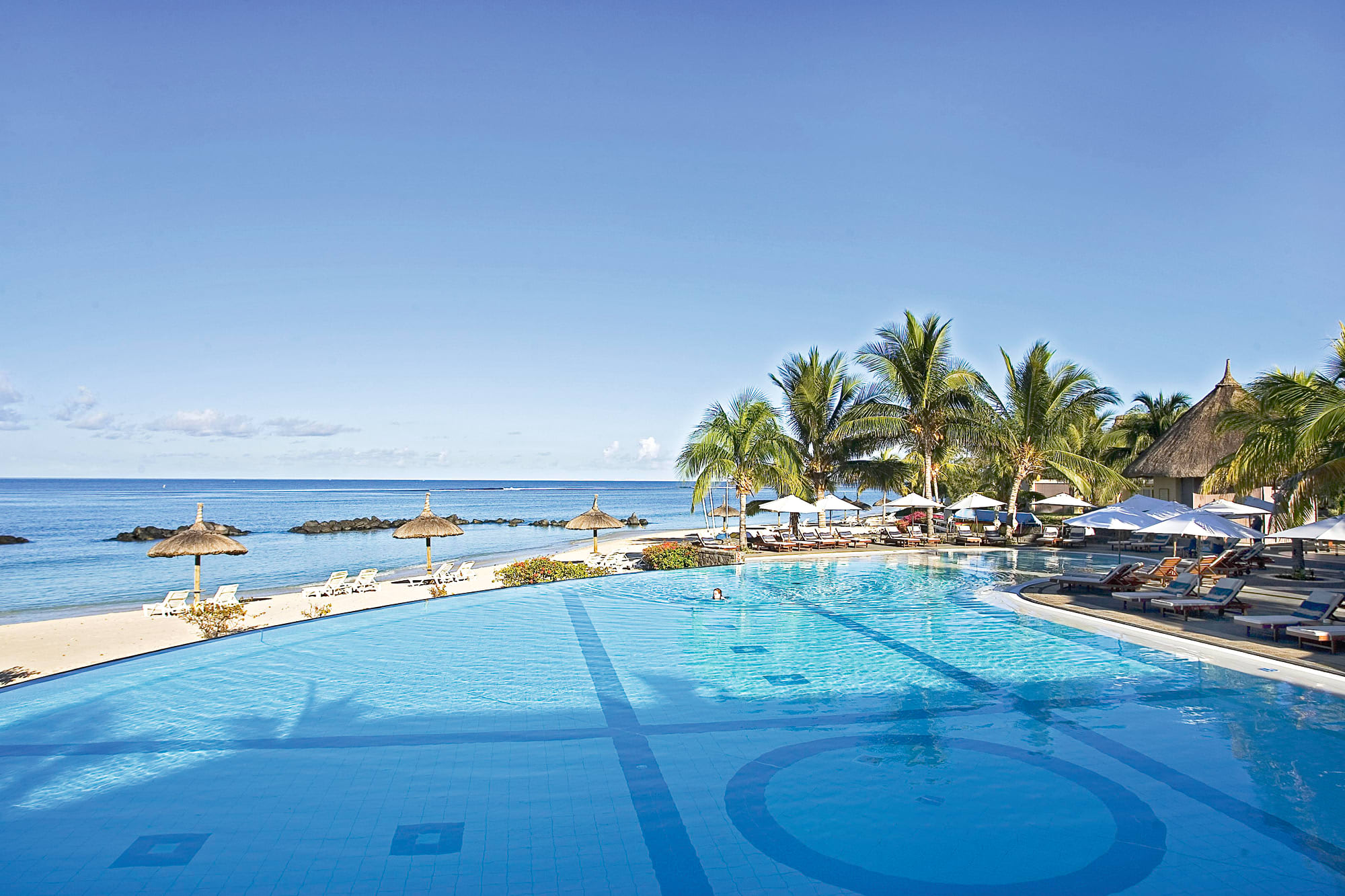Sands Suites Resort & Spa in Süd | Südwesten:  Mauritius Sands Suites Resort and Spa Pool