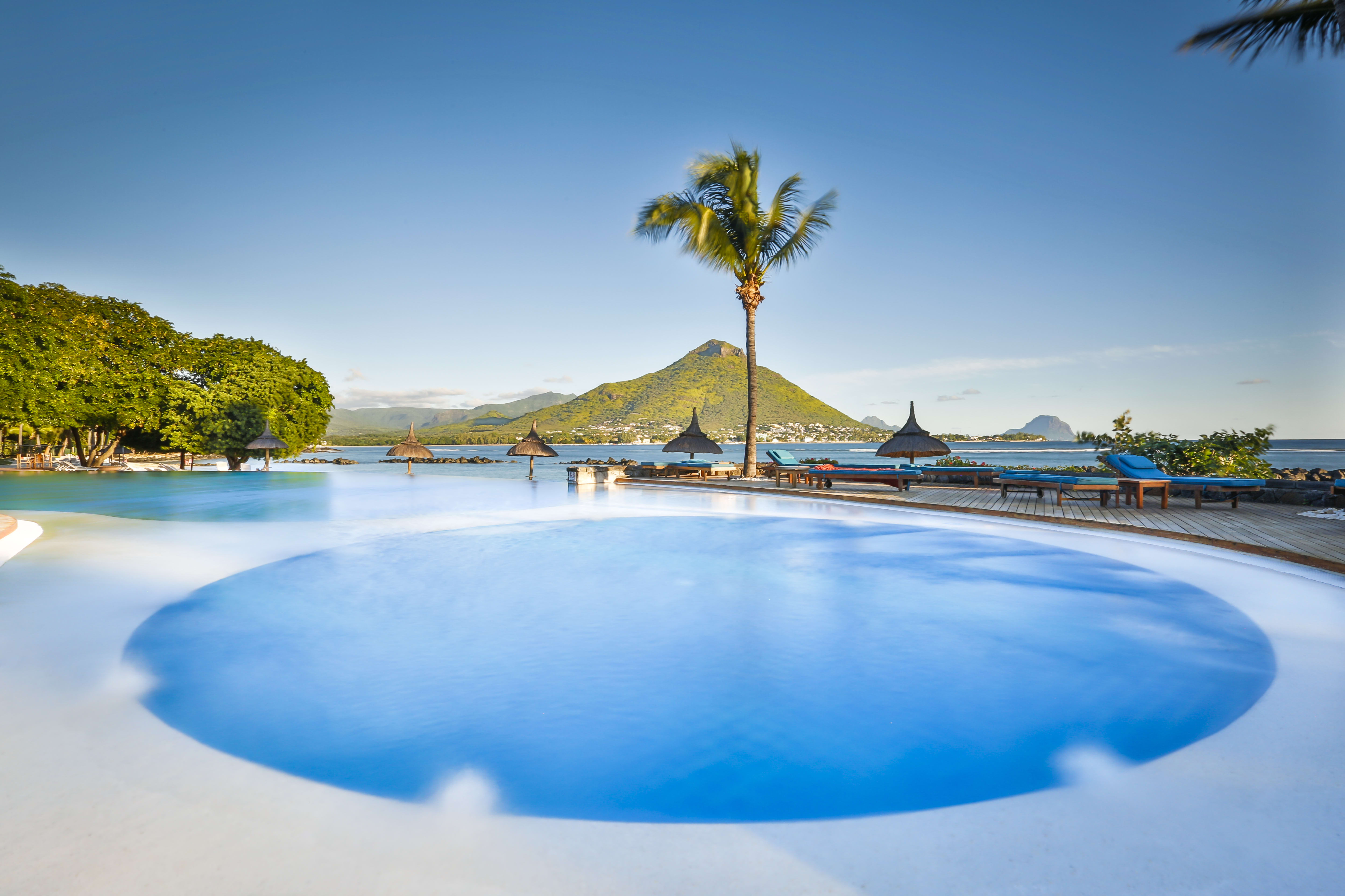 Sands Suites Resort & Spa in Süd | Südwesten:  Mauritius Sands Suites Resort and Spa Pool