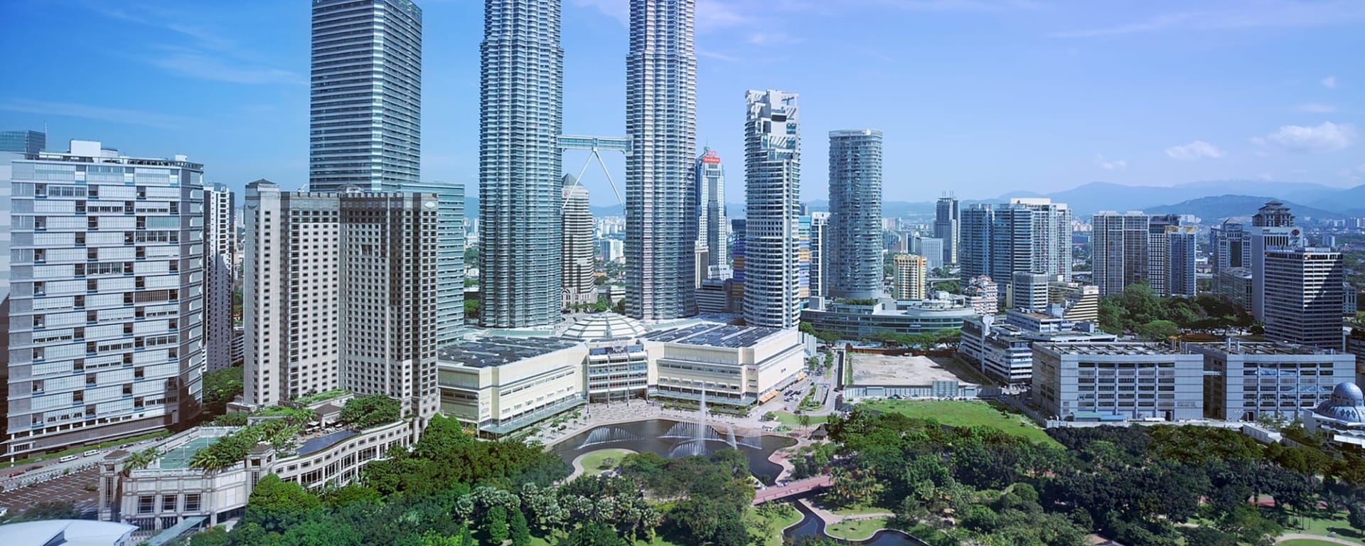 Traders Hotel Kuala Lumpur:  Traders Hotel Kuala Lumpur Parkblick