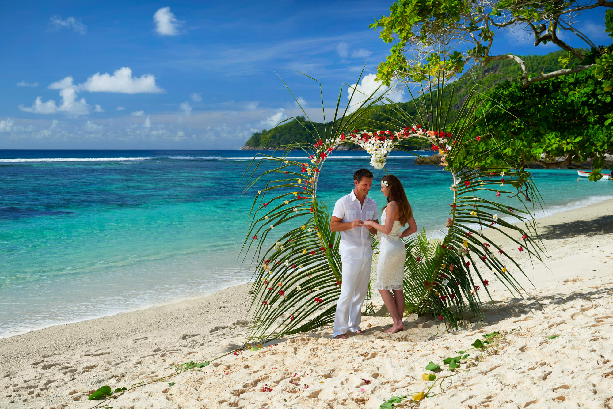 Double Tree by Hilton Allamanda Resort & Spa in Mahé: Allamanda Resort and Spa Wedding