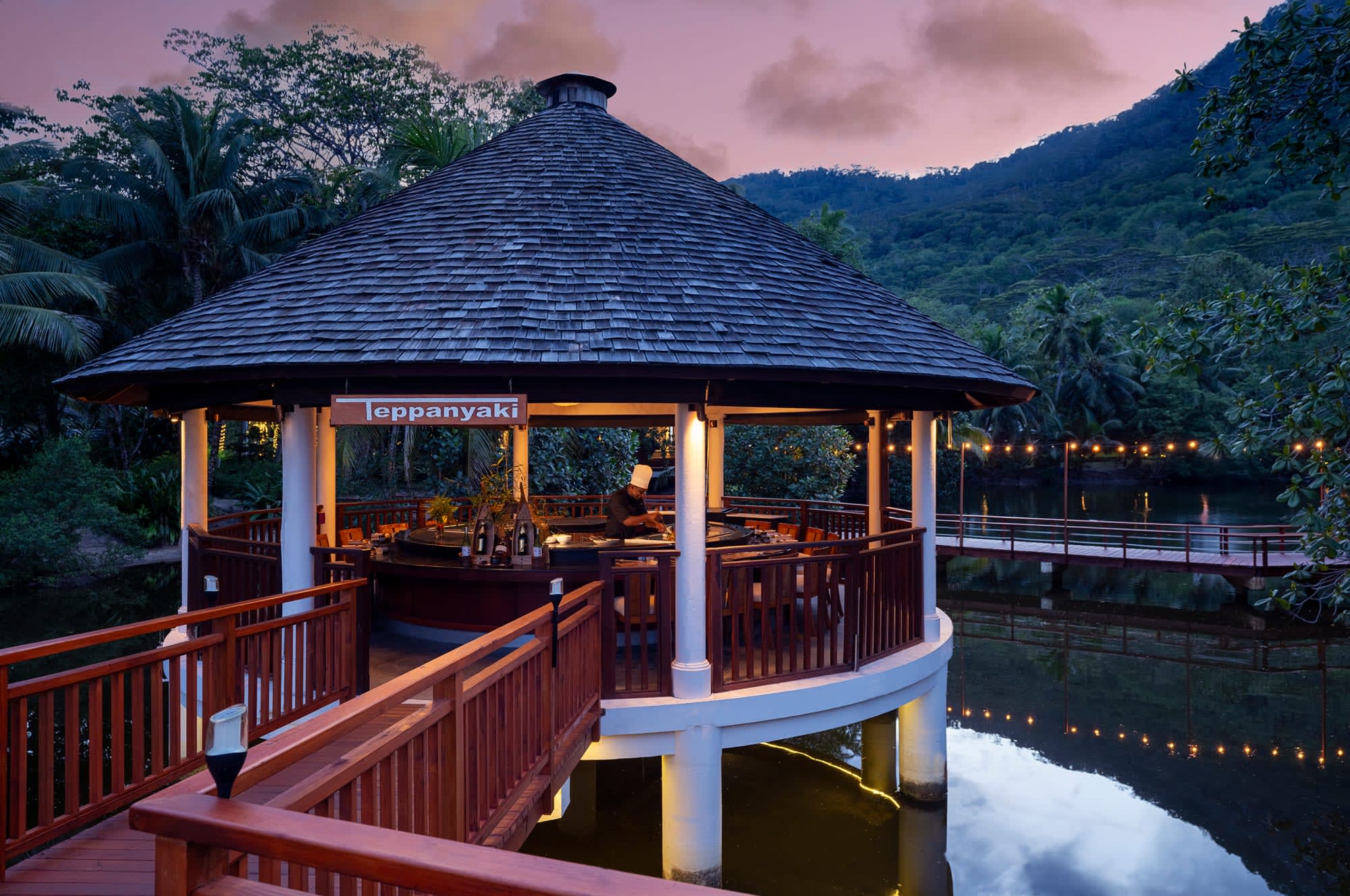 NIVA Labriz Seychelles in Outer Islands:  NIVA Labriz Seychelles Restaurant Teppanyaki